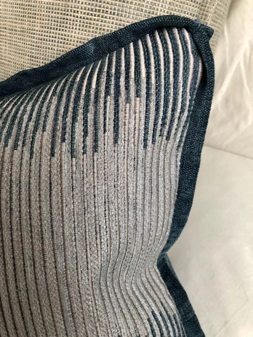Ombre Strip Throw Pillow - 4