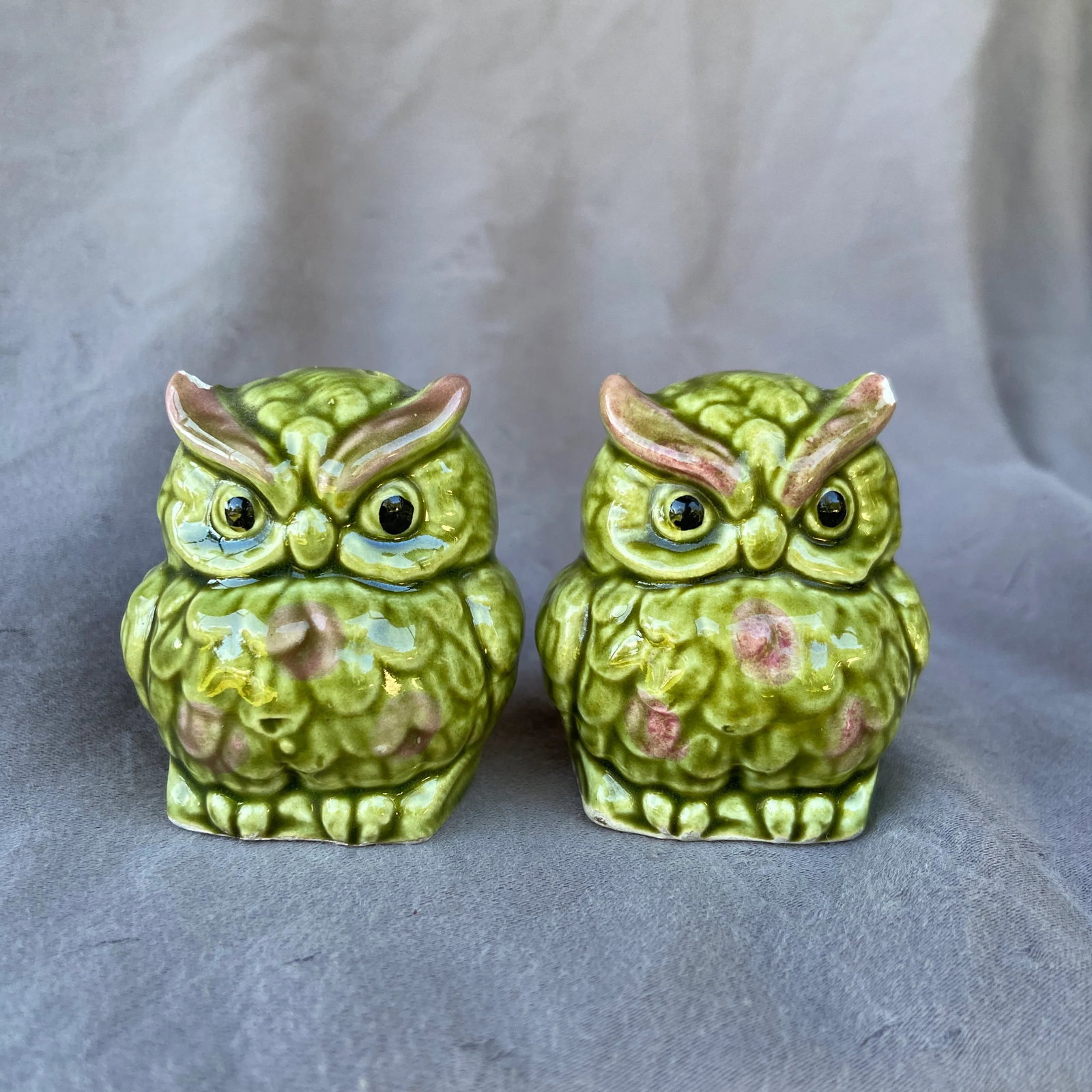 Vintage Hollywood Regency Pink & Green Salt & Pepper Shakers- a Pair - 11