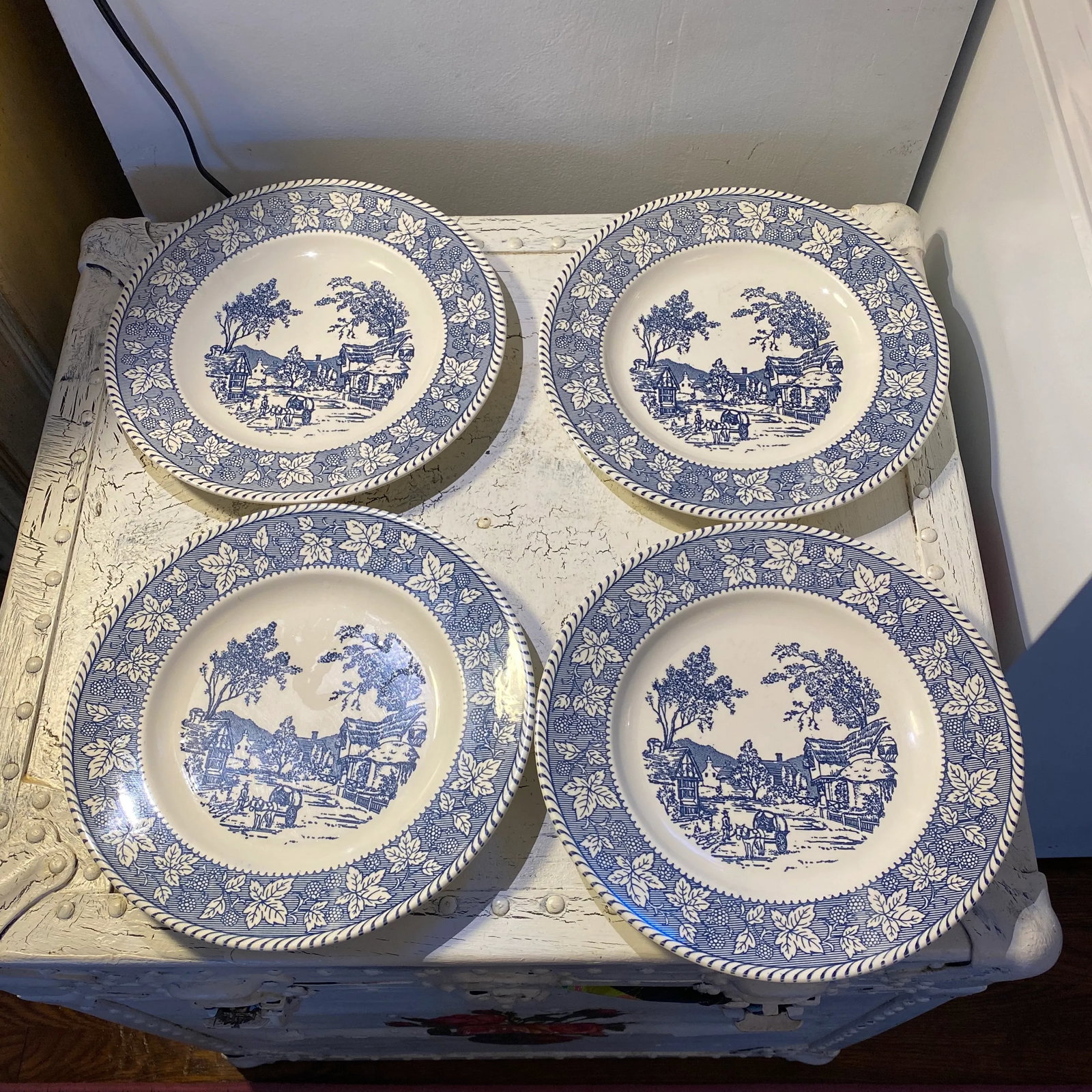 1970s Homer Laughlin China Company Shakespeare's Country Blue Dinner Plates- Set of 4 - 2