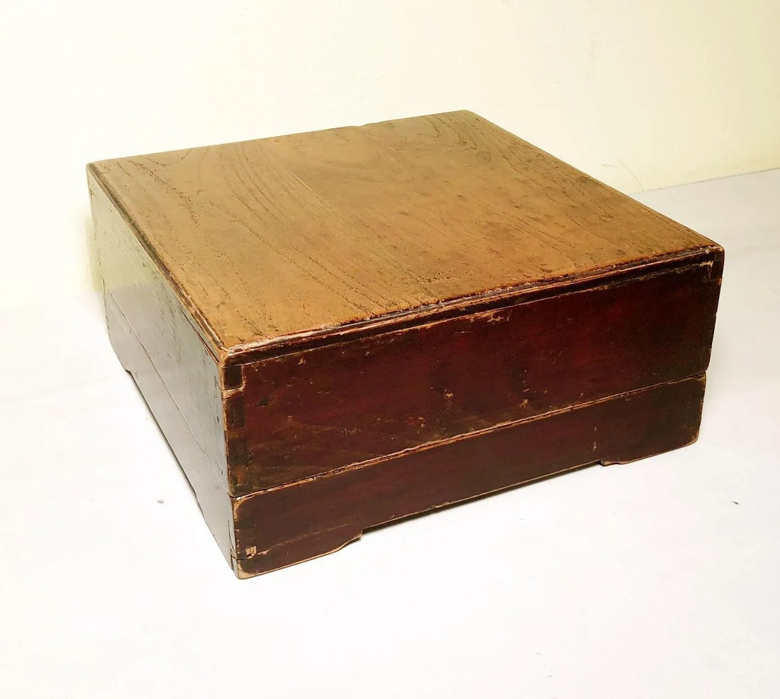 Antique Chinese Ming Treasure Box, Circa 1850-1899 - 7