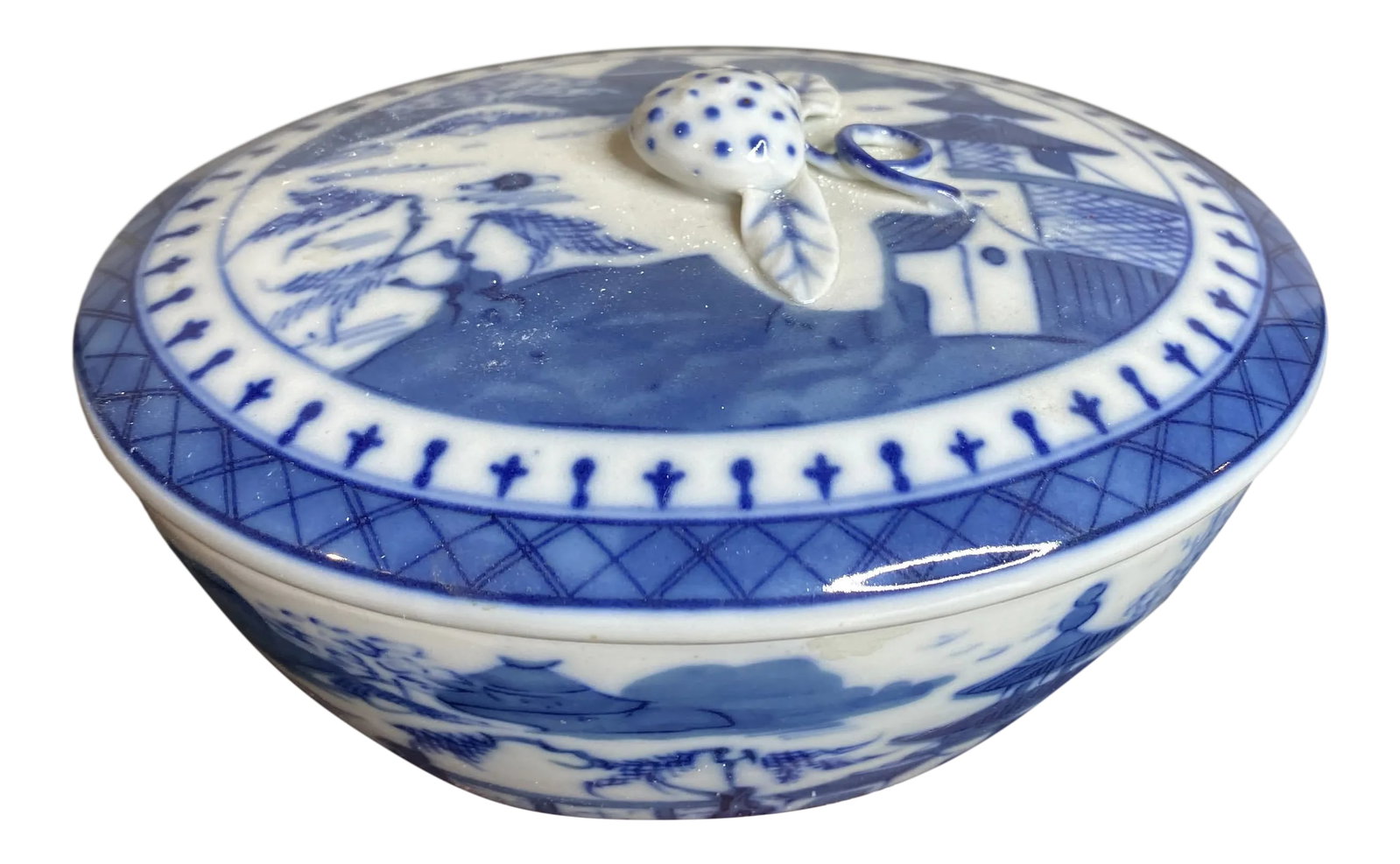 Vintage Blue and White Chinese Export Ceramic Box: Small Chinese export lidded ceramic dish on wooden base with berry finial and hand painted canton design. Condition: Alterations: Original Condition Unaltered Imperfections: Some Imperfections