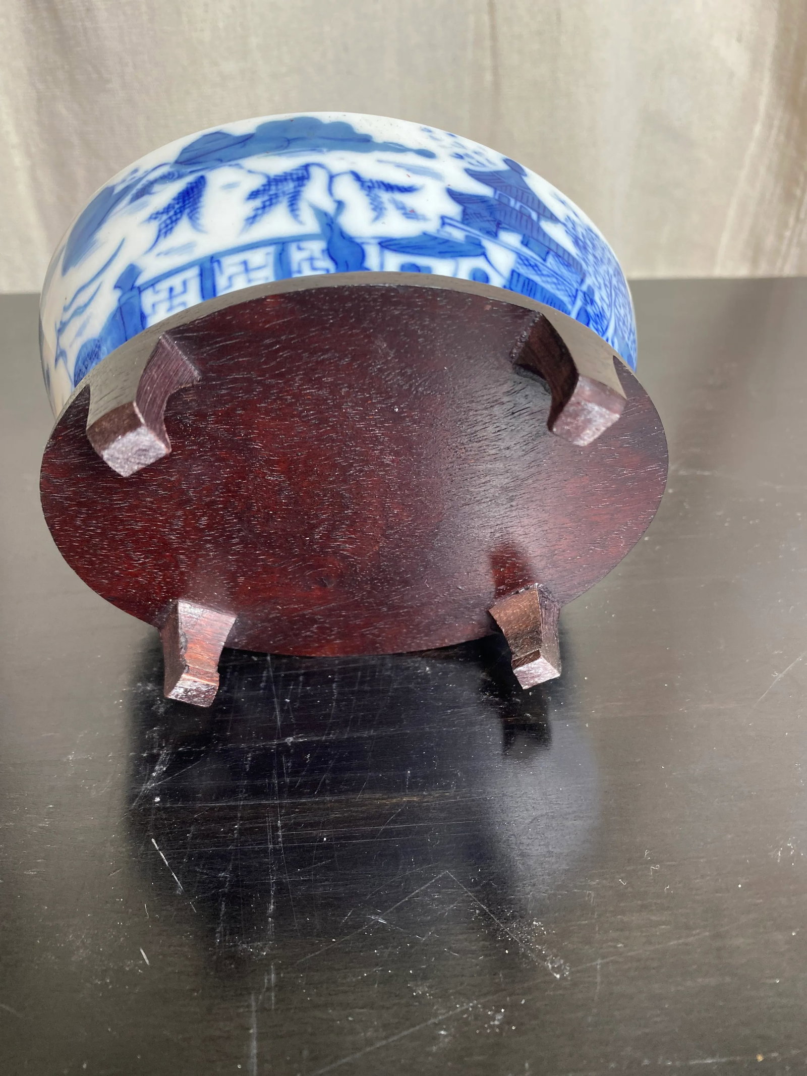 Vintage Blue and White Chinese Export Ceramic Box - 5