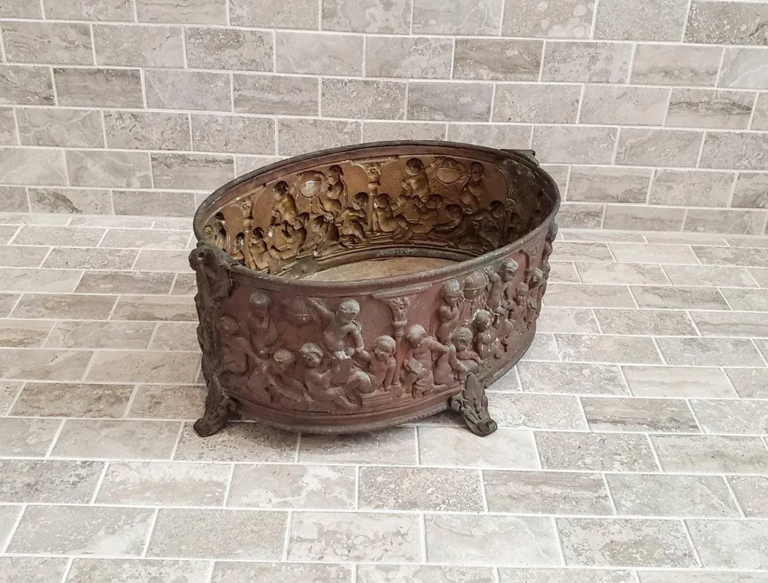 19th Century French Repousse Copper Jardiniere - 11