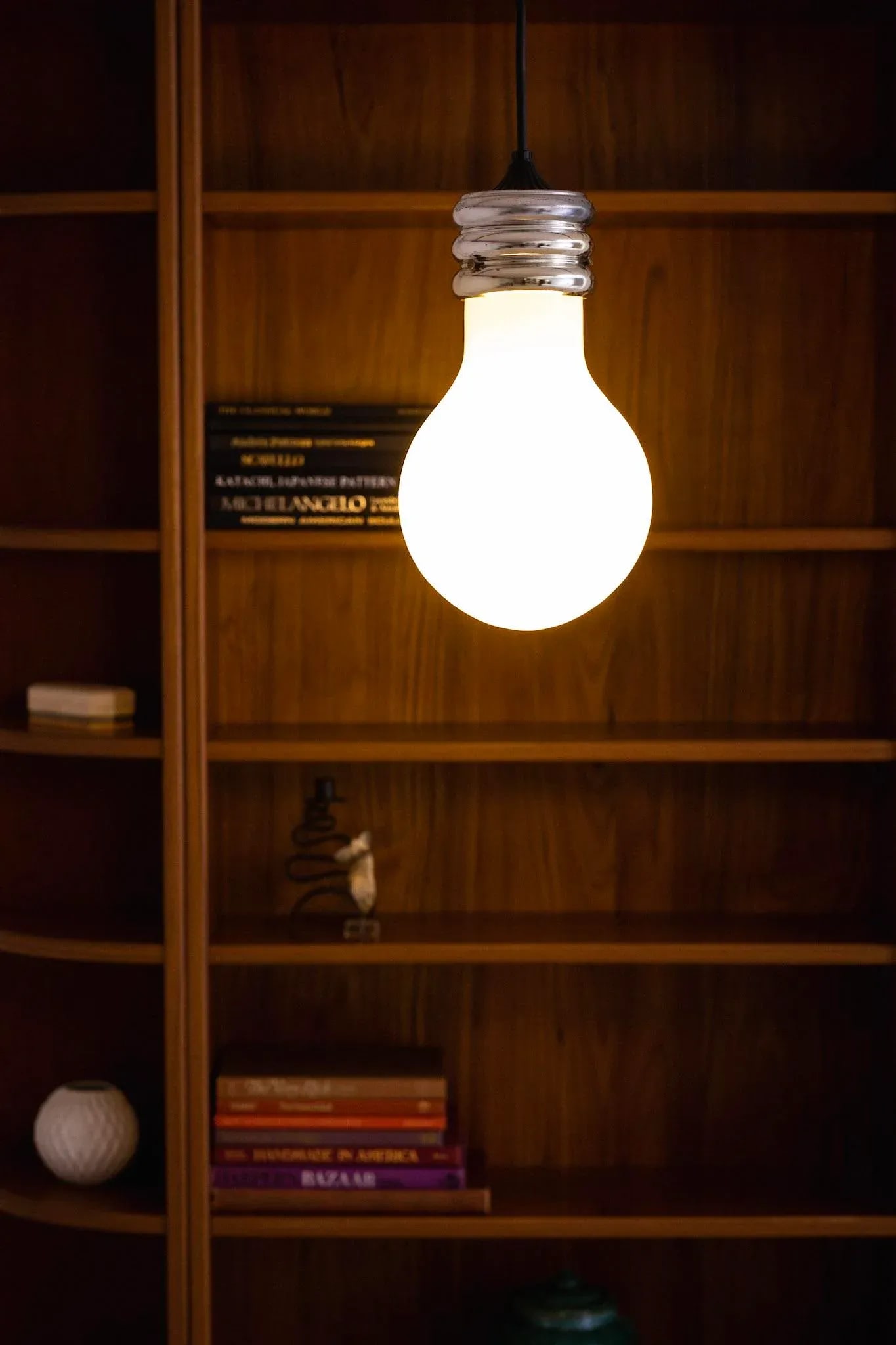 Glass & Chrome "Lightbulb" Pendant Lamp Attributed to Ingo Maurer - 4