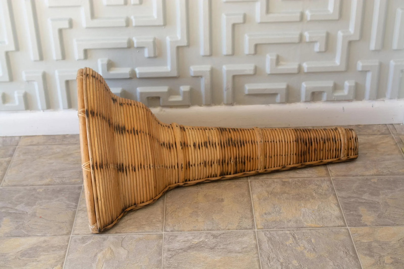 1980s Pencil Reed Wall Vase Sculpture - 5