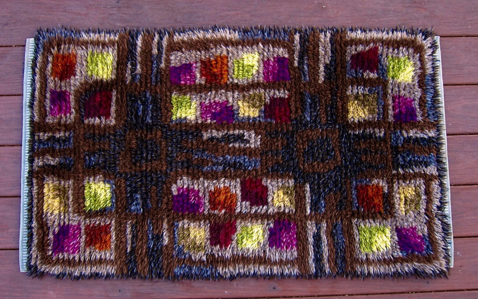 Midcentury Scandinavian Rya Rug or Wall Hanging in Geometric Multi-Color Pattern - 4