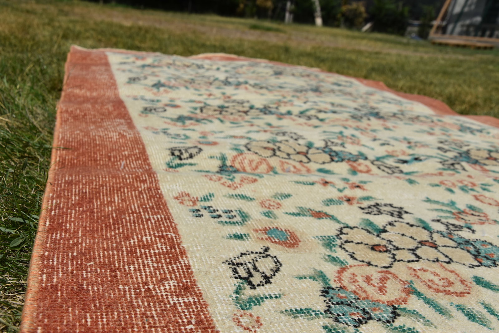 1970s Vintage Boho Style Hand Knotted Floral Beige Oushak Rug - 6