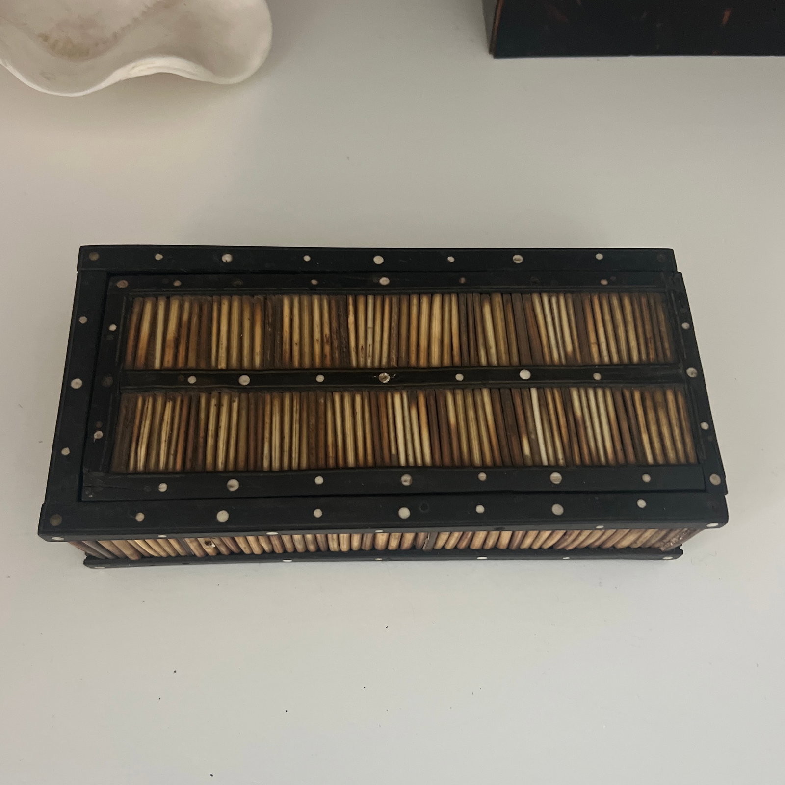 Antique Anglo Indian Porcupine Quill Box - 3