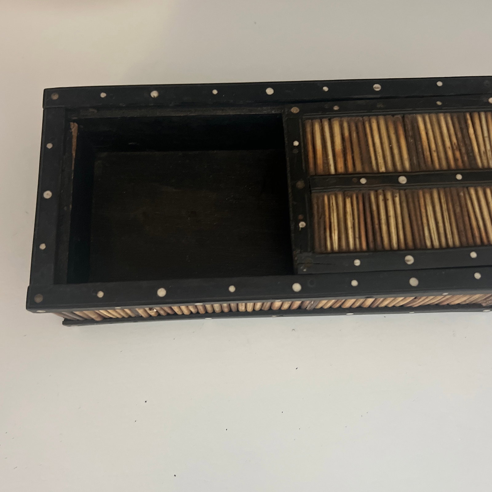 Antique Anglo Indian Porcupine Quill Box - 4