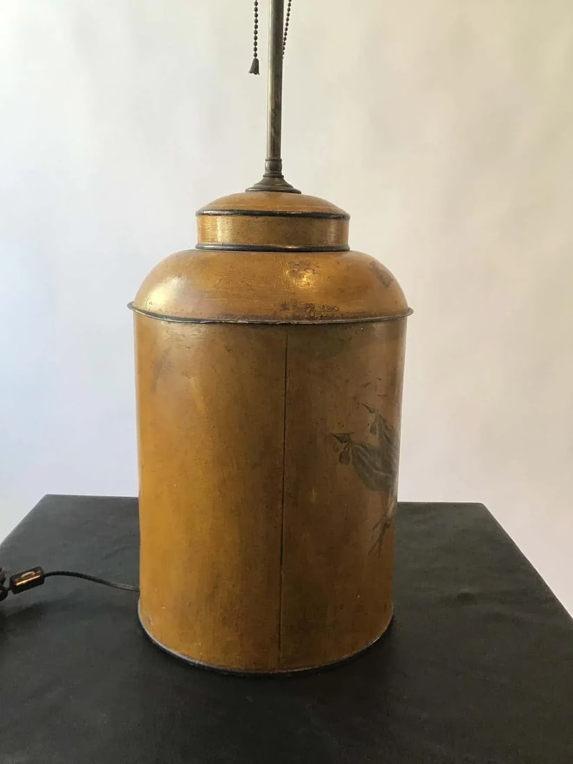 1940s Classical Tole Lamps - A Pair - 2