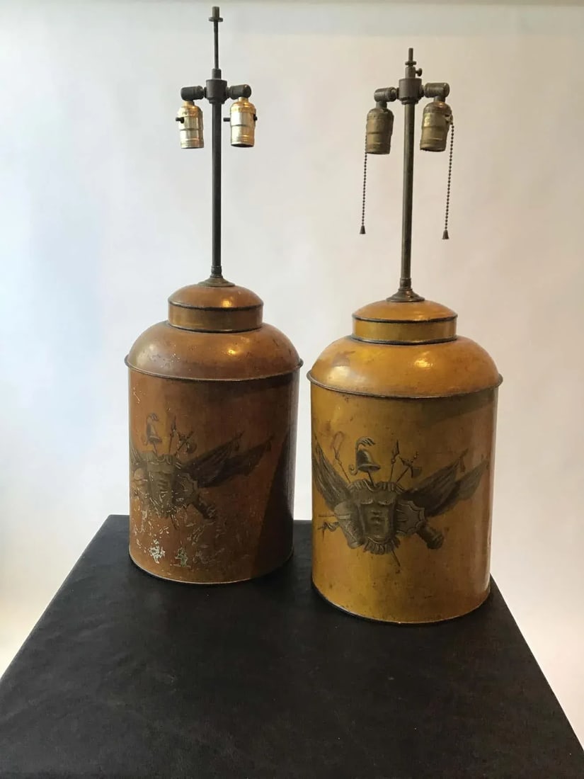 1940s Classical Tole Lamps - A Pair - 8
