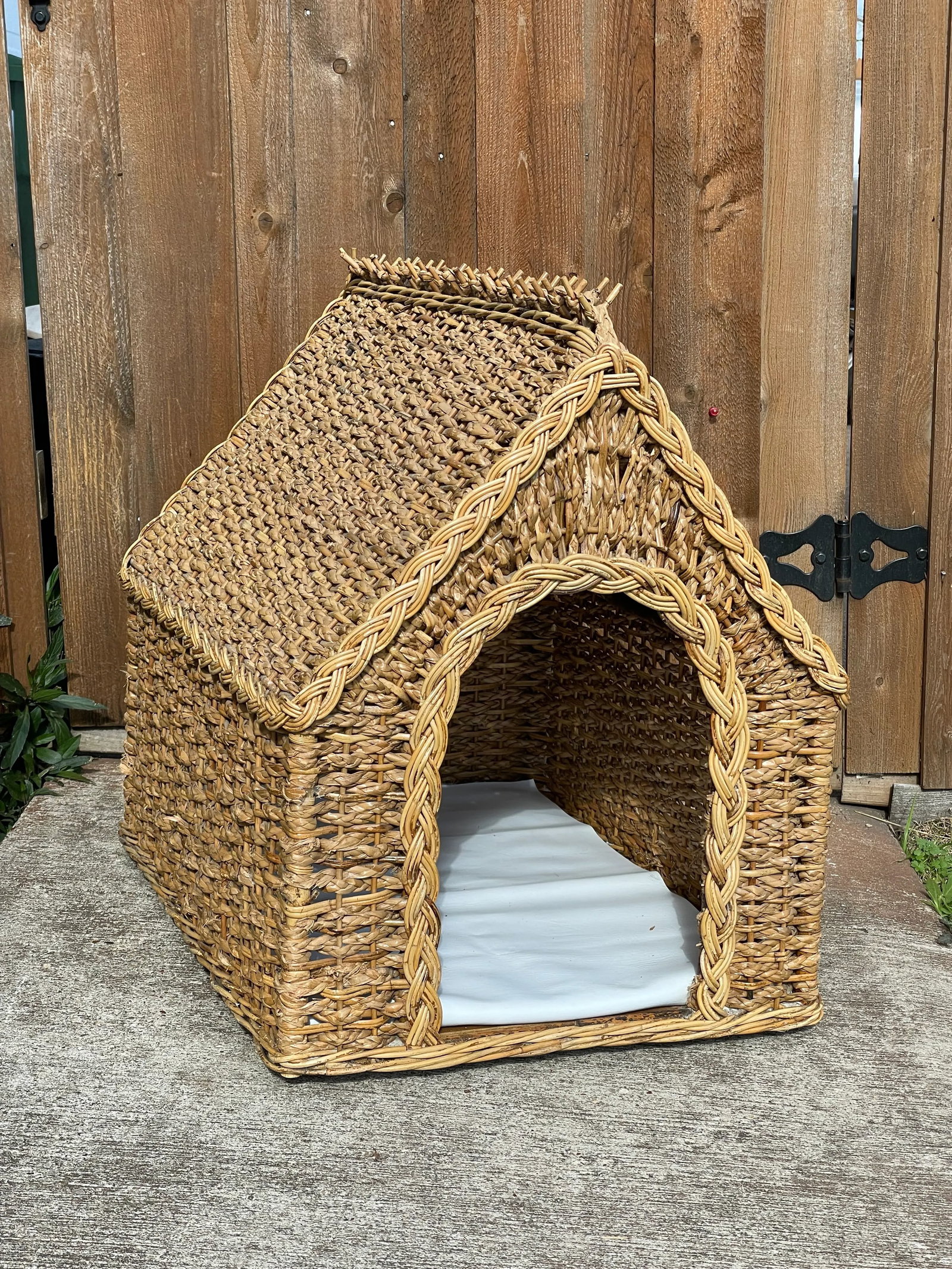 Mid Century Modern Boho Bamboo Wicker Dog House - 3