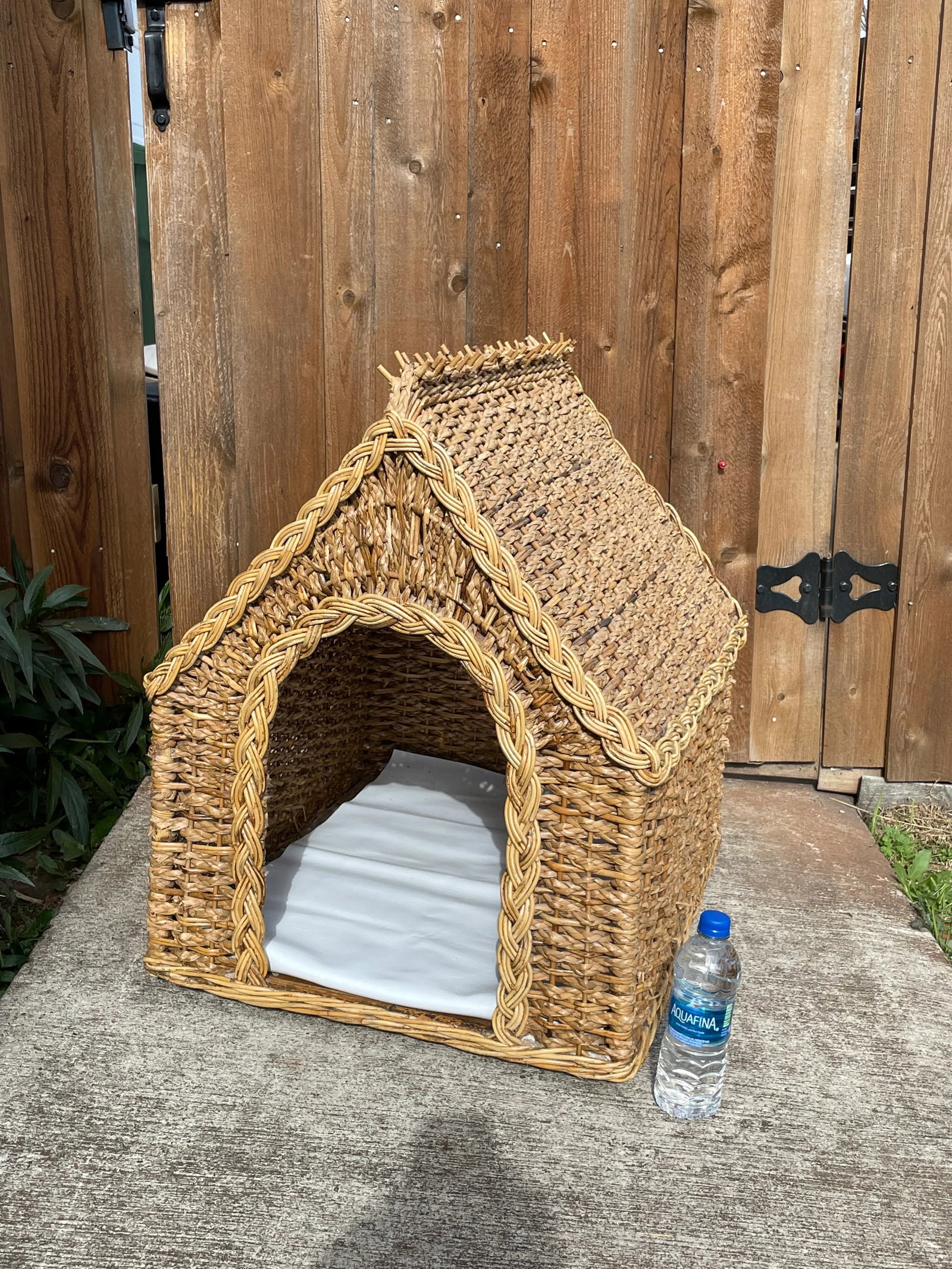 Mid Century Modern Boho Bamboo Wicker Dog House - 5