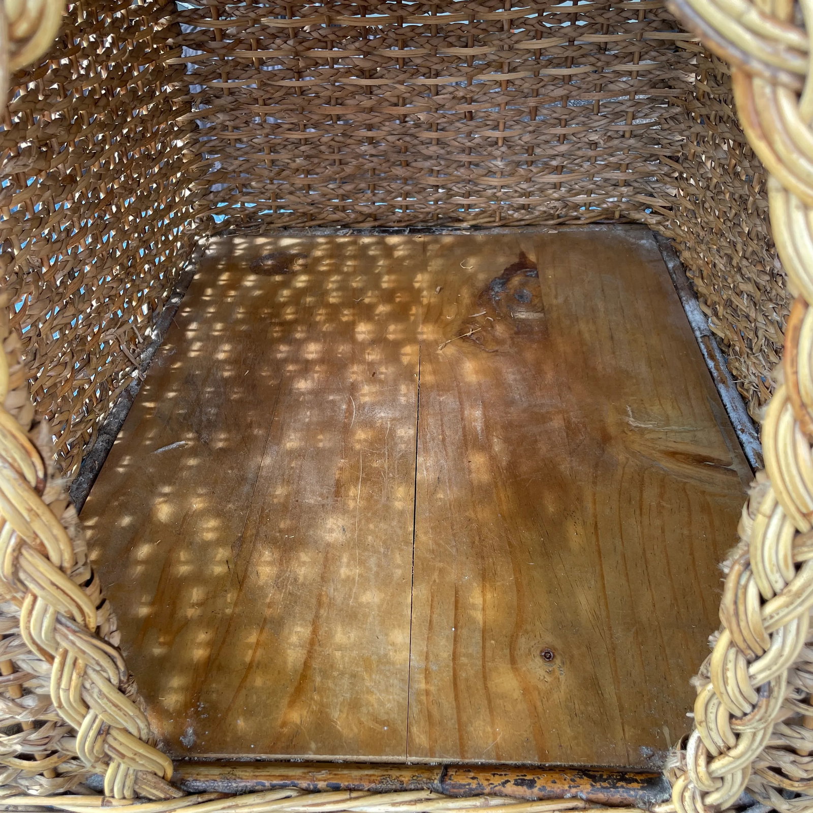 Mid Century Modern Boho Bamboo Wicker Dog House - 8