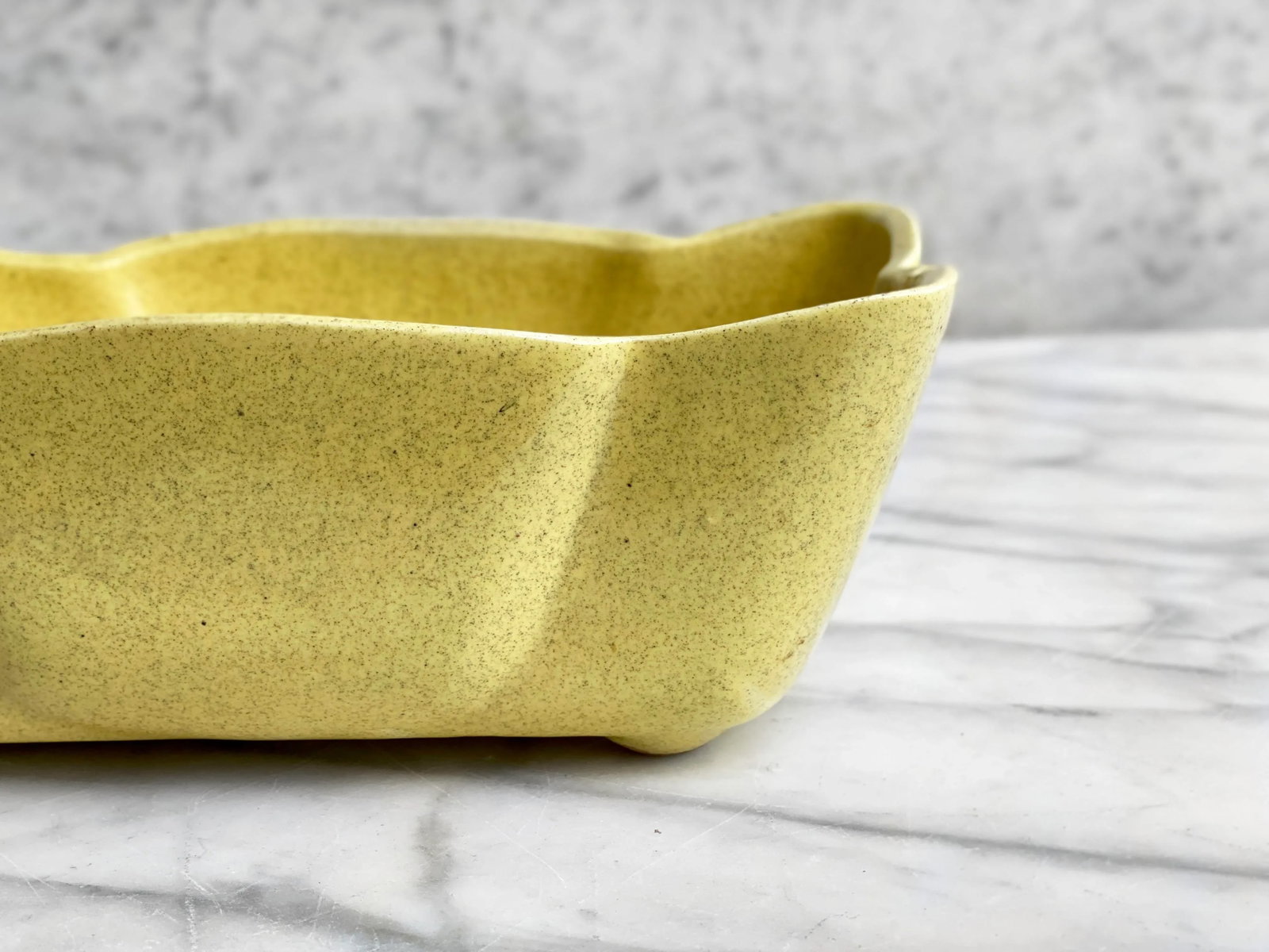 Vintage Boho Yellow Speckled Porcelain Indoor Bowtie Planter by Upco Pottery - 5