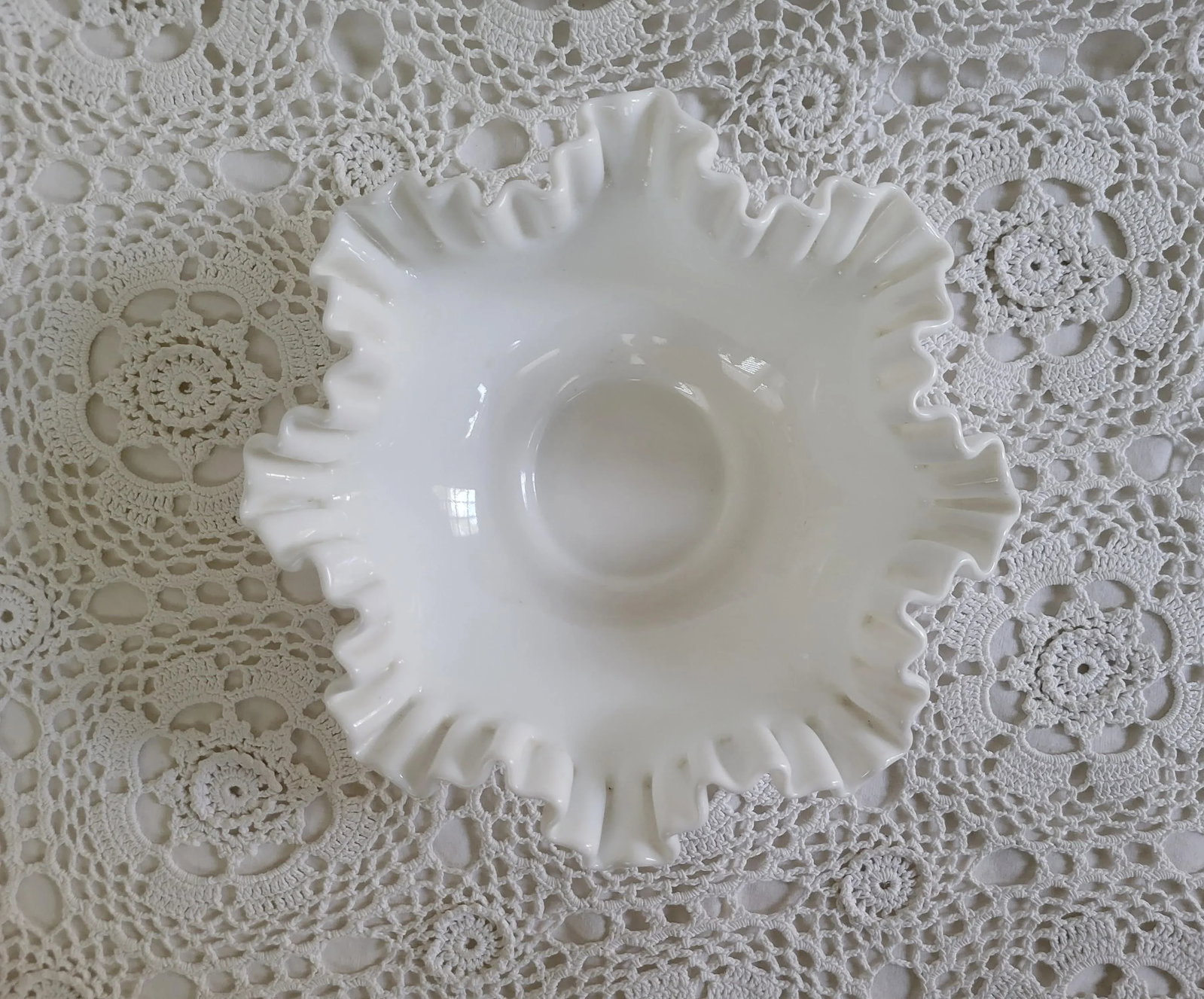 1960s Fenton Hobnail Milk Glass Ruffled Bowl - 3