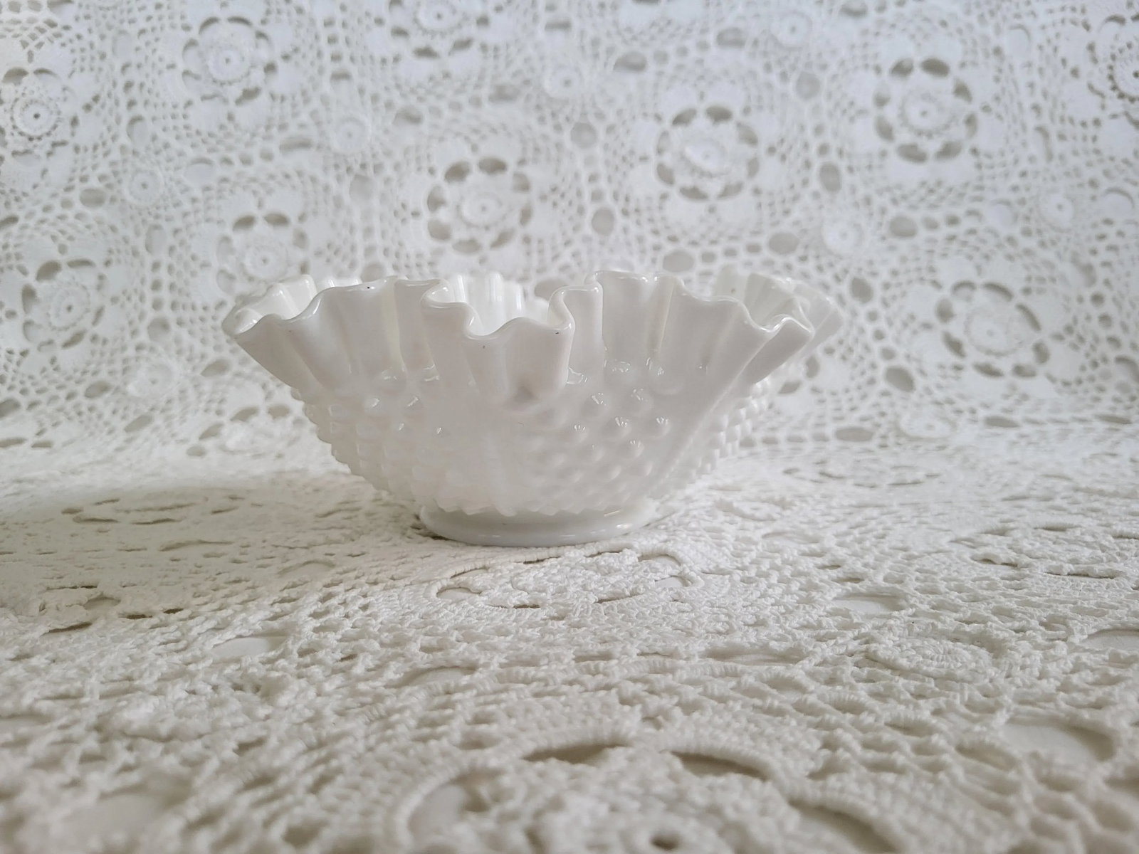1960s Fenton Hobnail Milk Glass Ruffled Bowl - 4