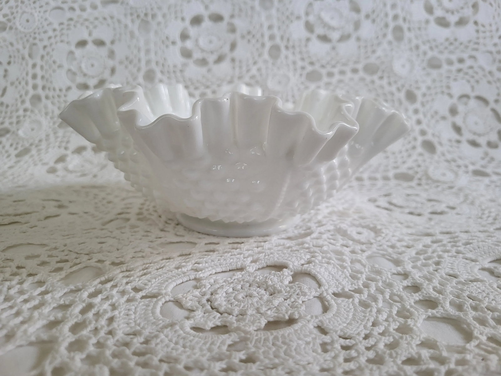 1960s Fenton Hobnail Milk Glass Ruffled Bowl - 5