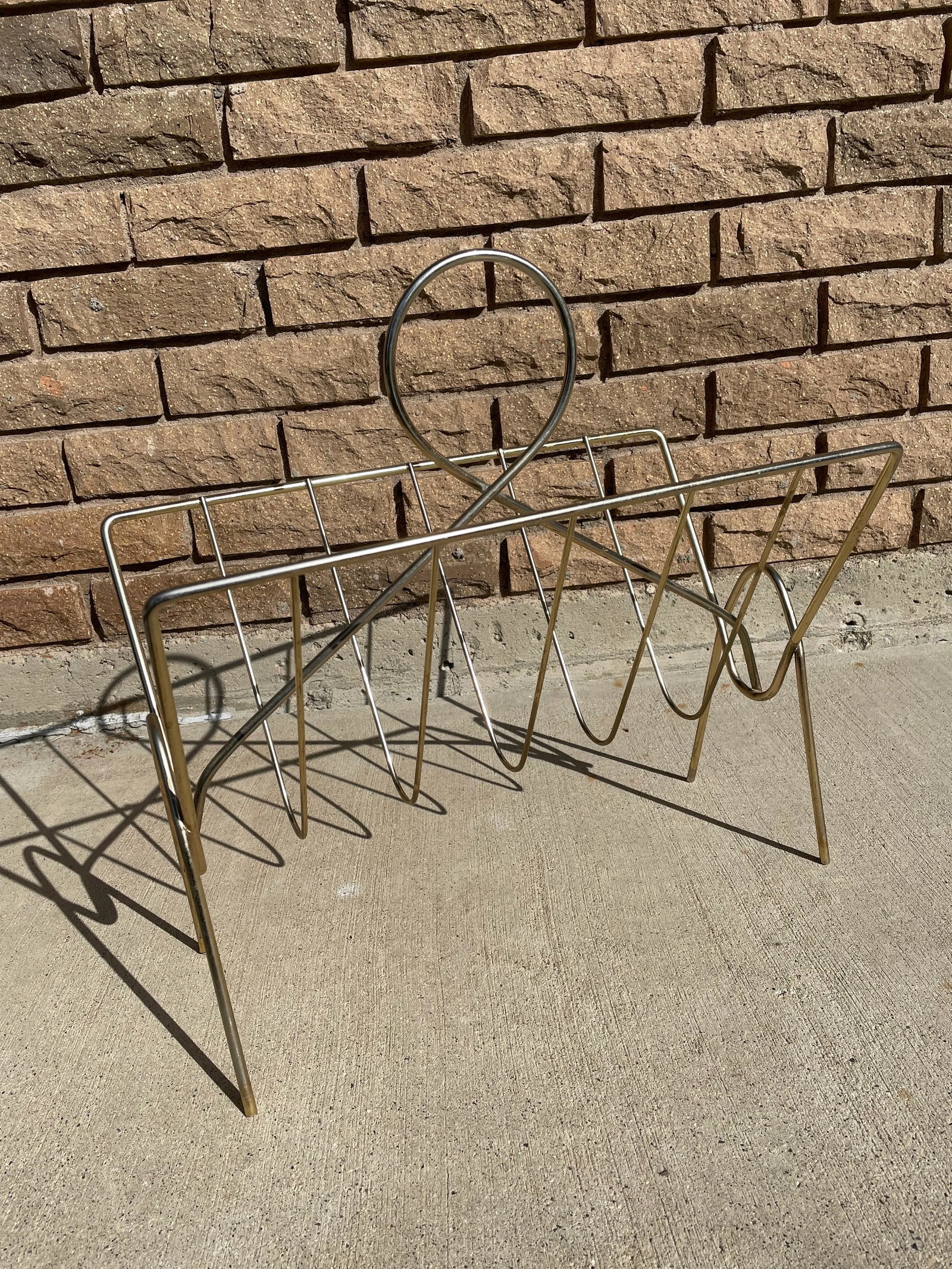 Vintage Mid Century Modern Magazine Rack - 2