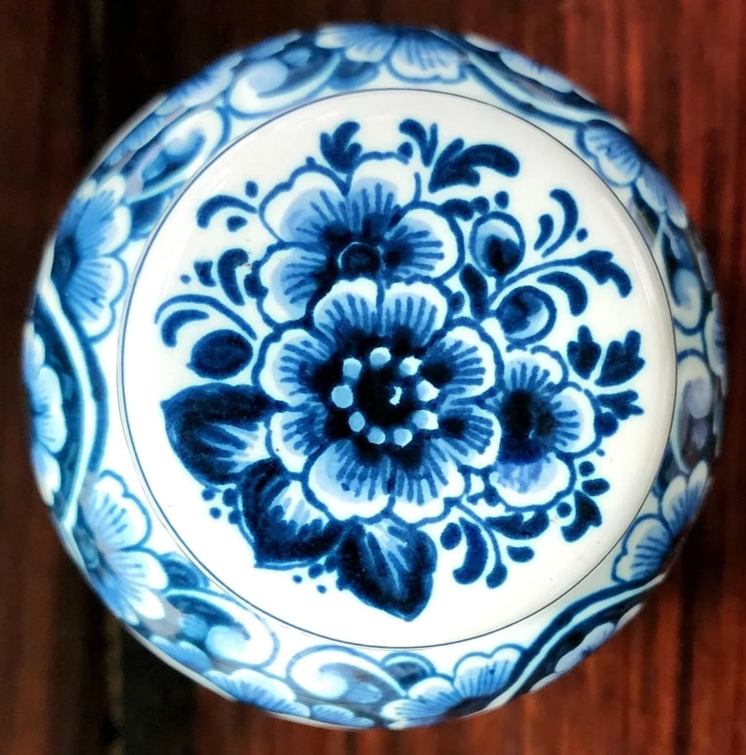Danish Delft Fine Porcelain Ginger Jar With Lid - 8