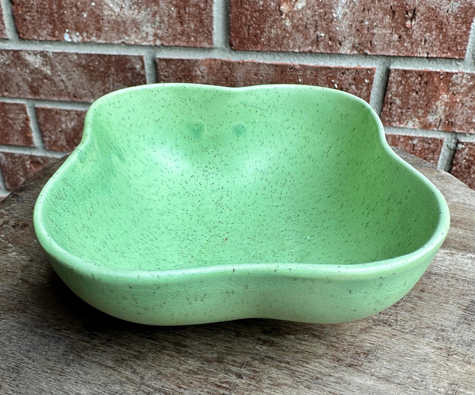 1950s Vintage Atomic Speckled Mint Green American Pottery Bowl Catchall - 4