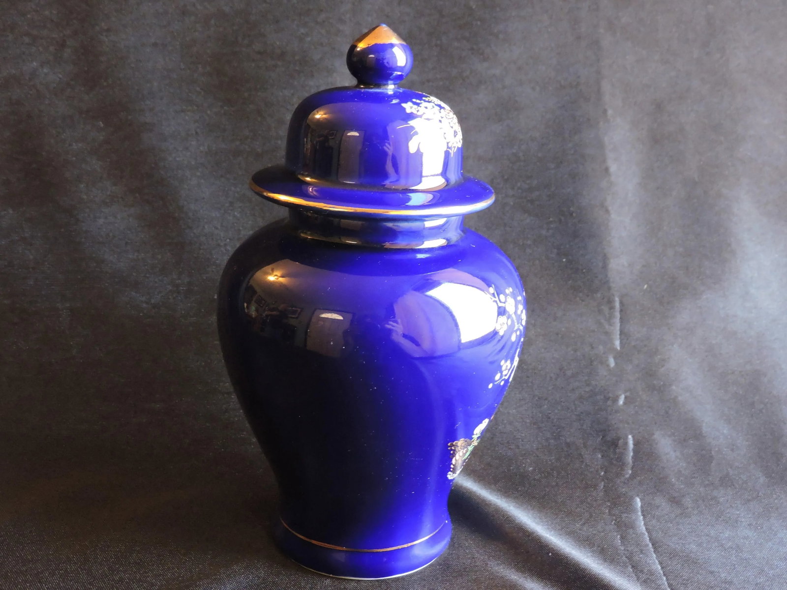 Circa 1970's Kutani Ware Cobalt Blue Peacock Ginger Jar Hand Painted Made in Japan - 4