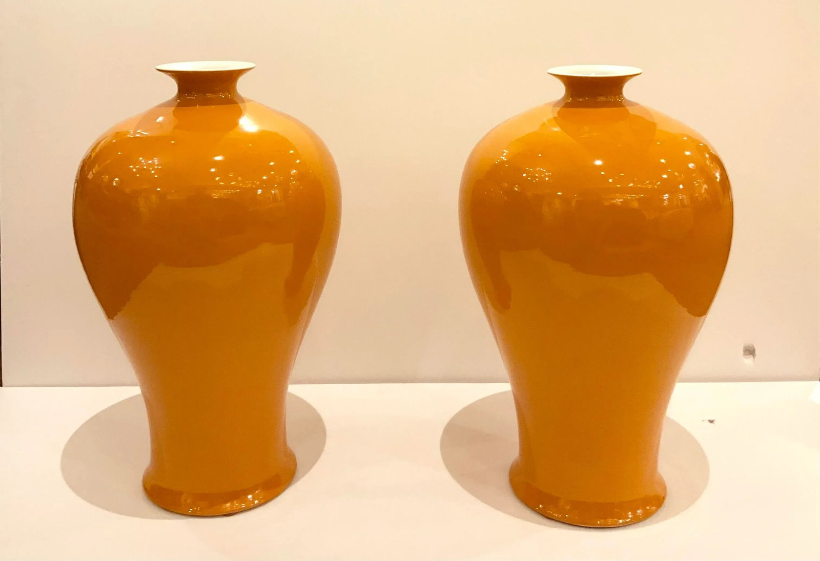 Medium Chinese Modern Mango Glaze Porcelain Vases Pair - 5