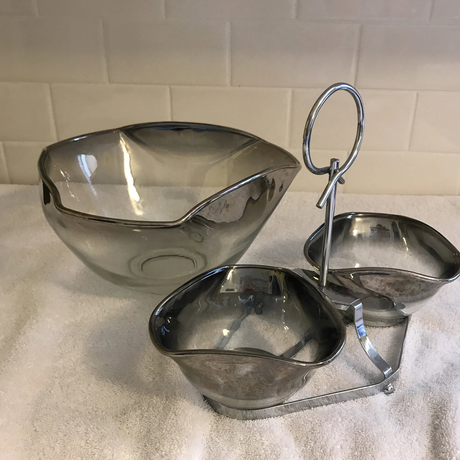 Dorothy Thorpe Chip & Dip Carrier Set - 2