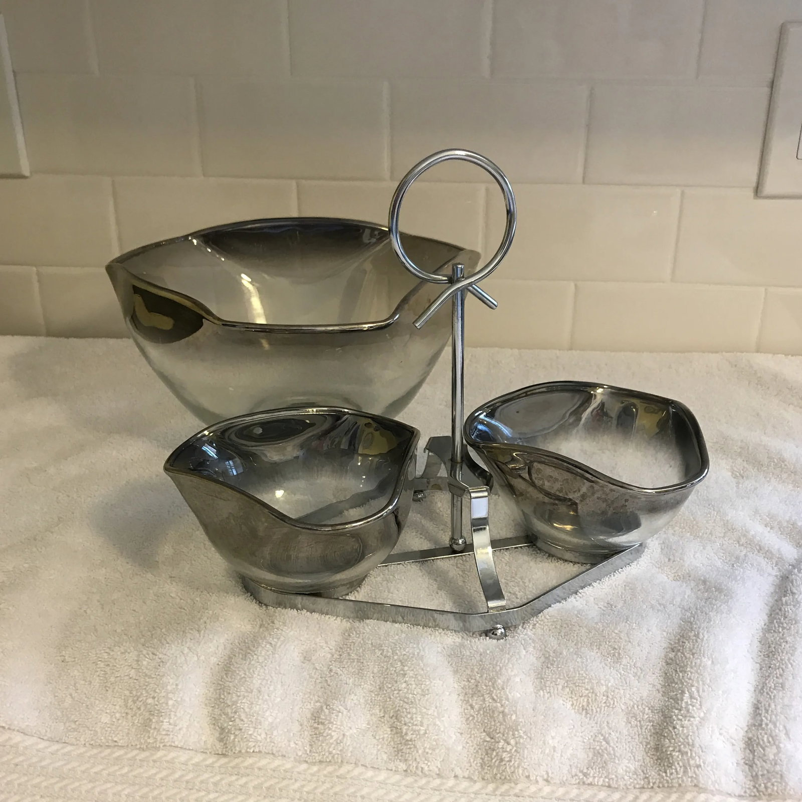 Dorothy Thorpe Chip & Dip Carrier Set - 7