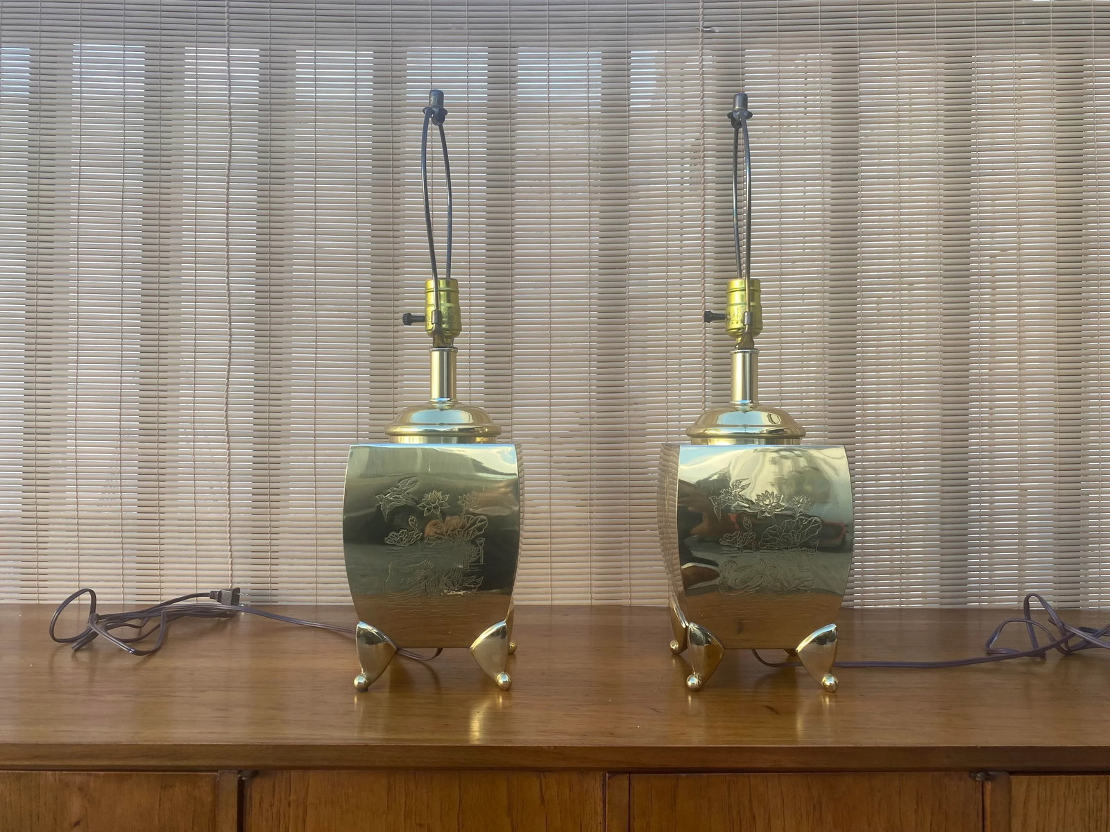 1970s Brass Chinoiserie Lamps - a Pair - 6