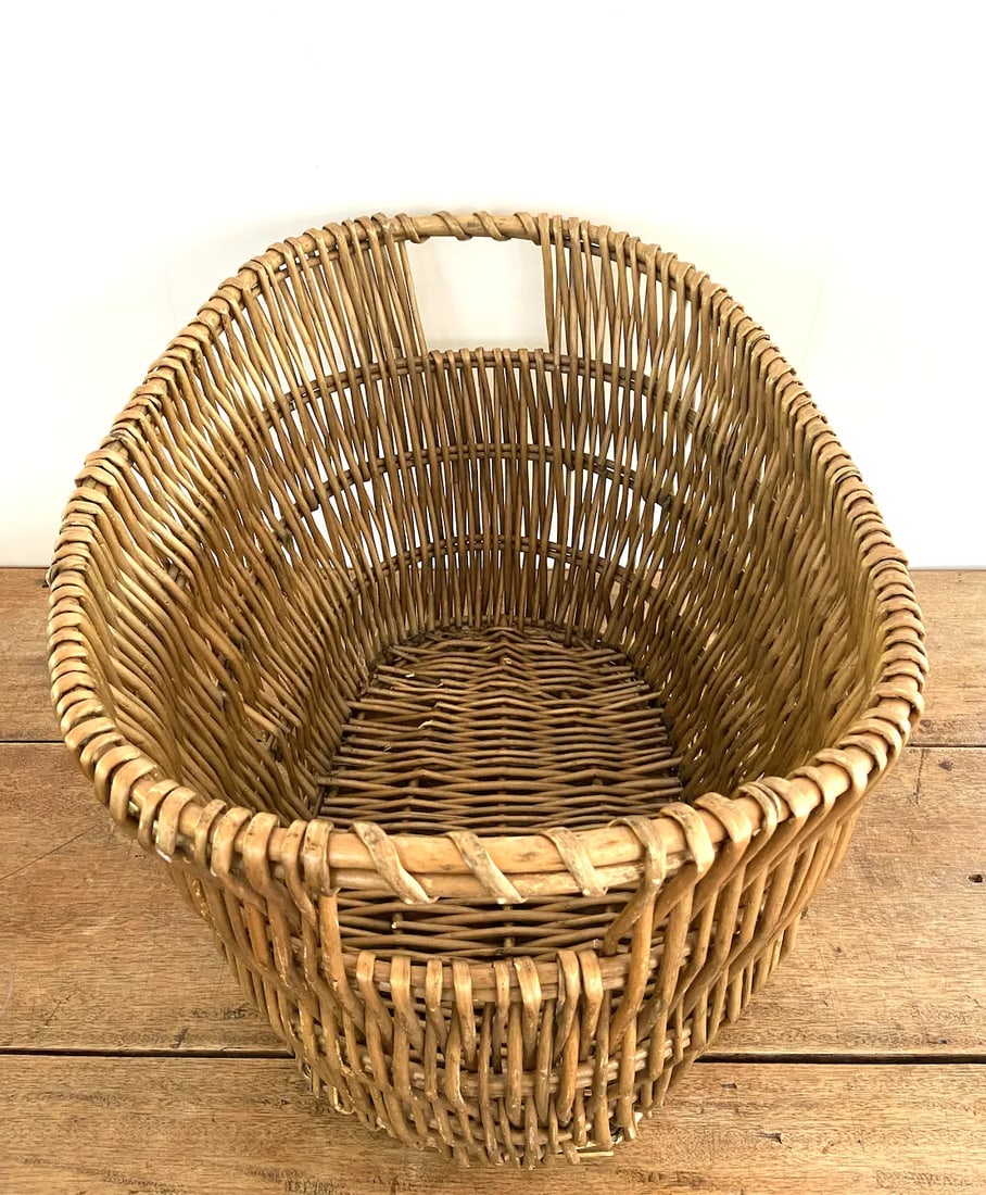 Vintage Deep Oval Wicker Basket - 9