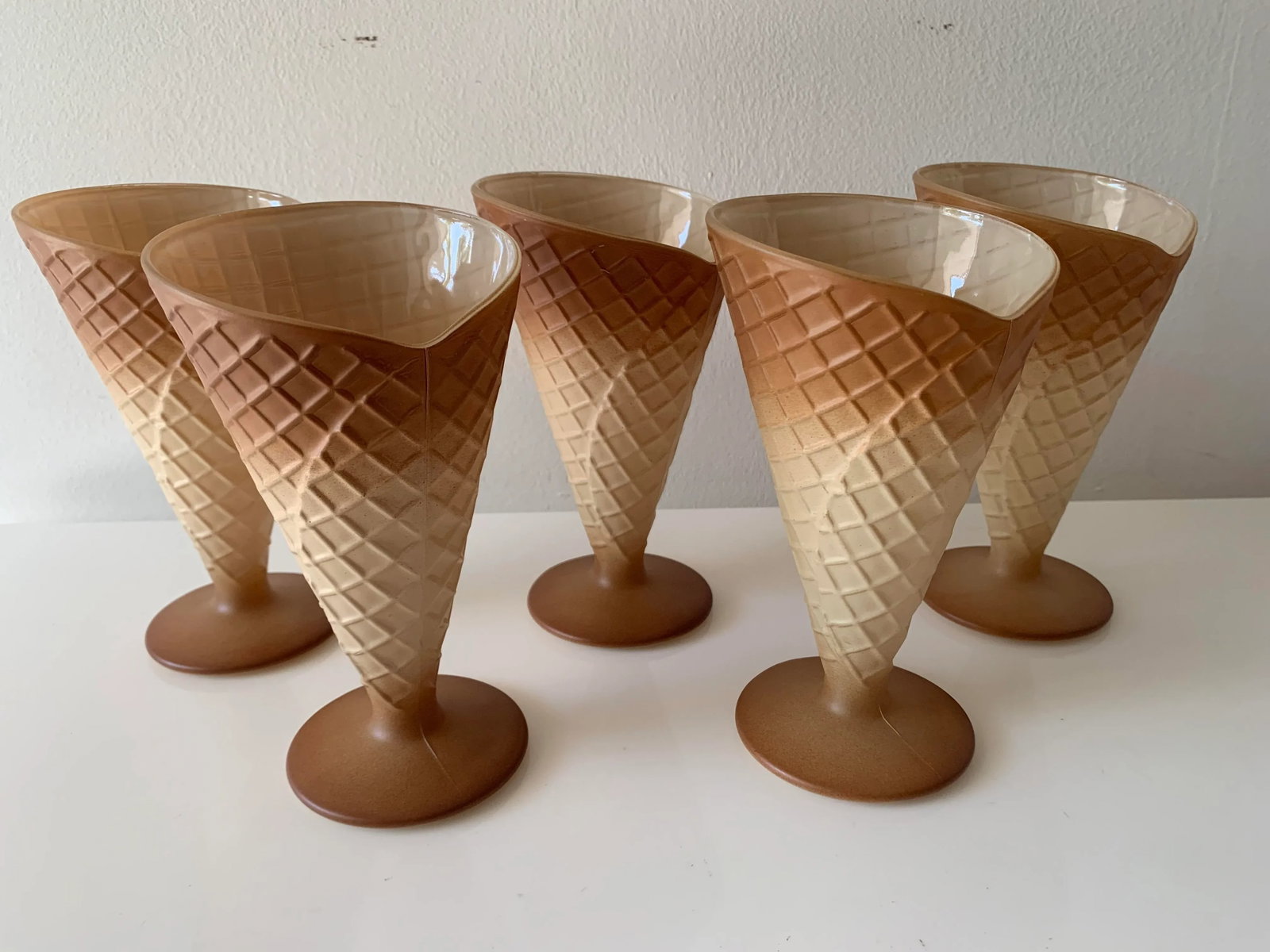 Mid 20th Century Bormioli Rocco Gelato Waffle Dessert Bowls- Set of 5 - 3