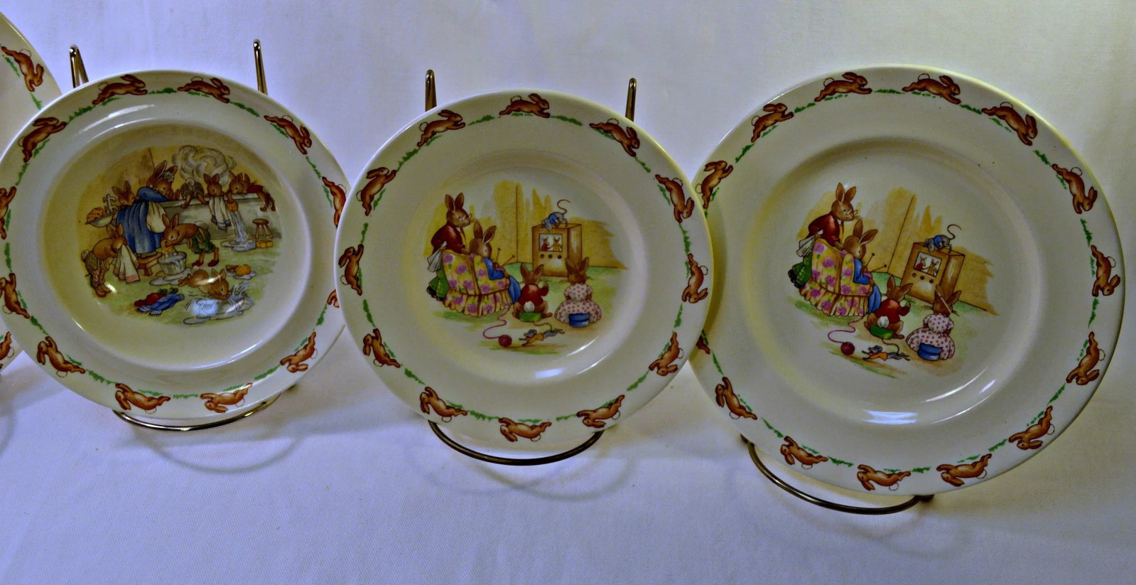 Vintage Kids Dinner Set - 6