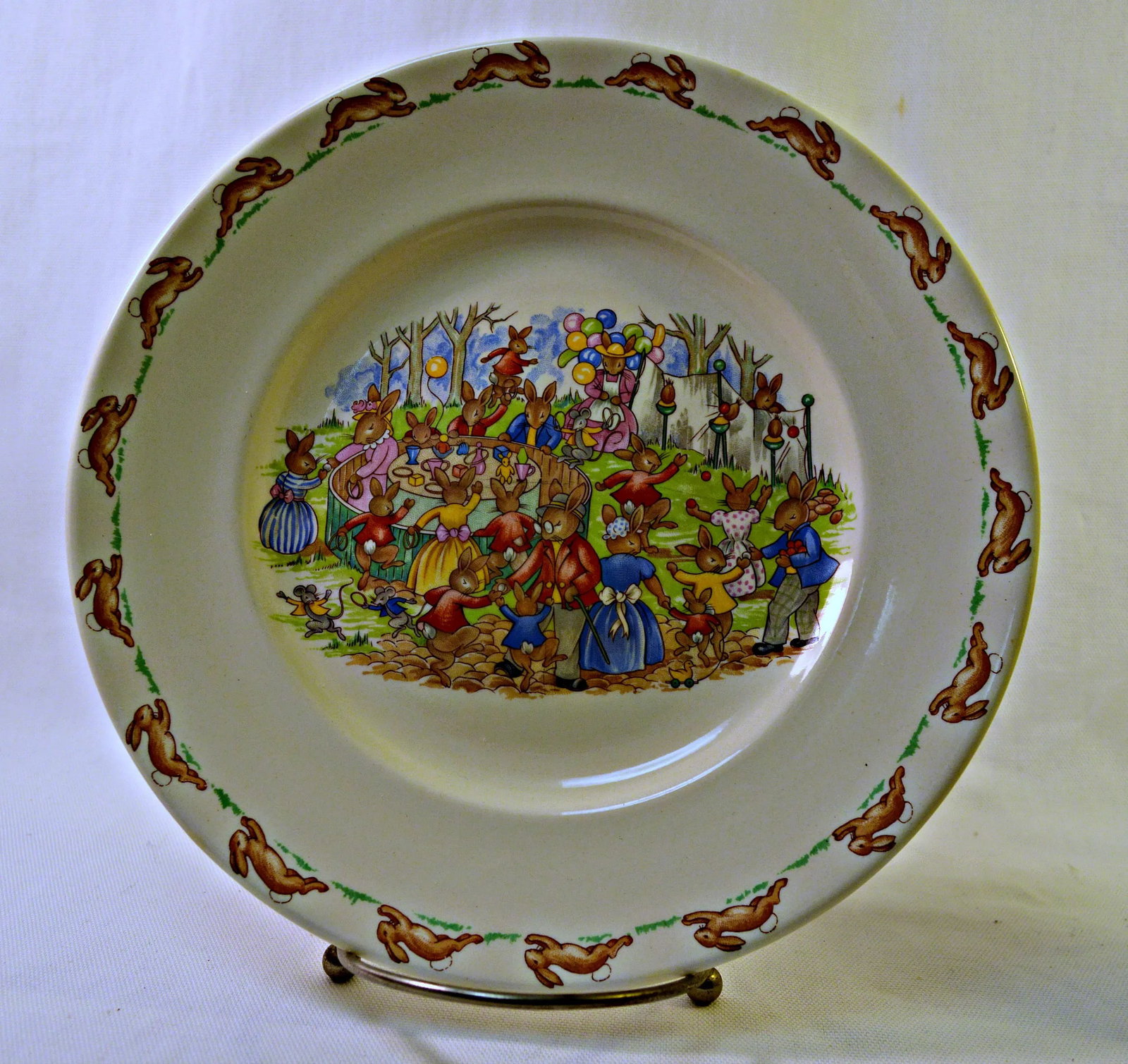 Vintage Kids Dinner Set - 7