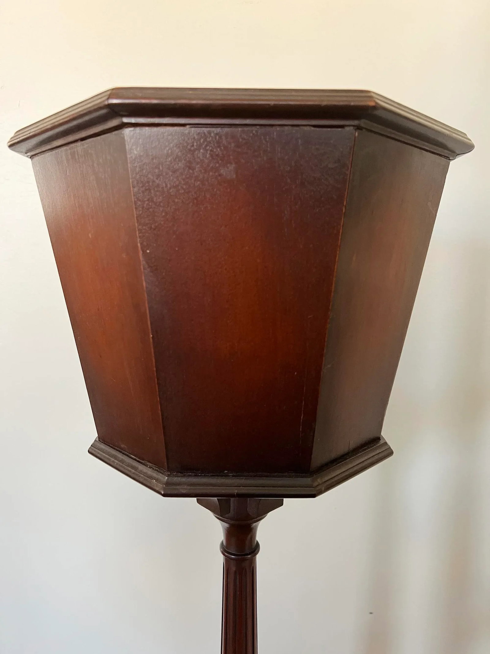 Vintage Mahogany Planter on Stand, True Grand Rapids Imperial - 2