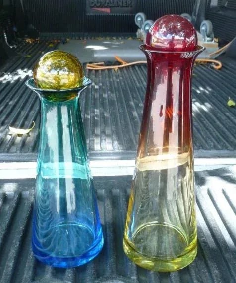 1970s Vintage Barbini for Murano Italian Futuristic Stoppered Bottles - A Pair - 11