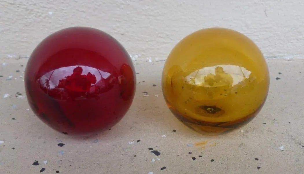 1970s Vintage Barbini for Murano Italian Futuristic Stoppered Bottles - A Pair - 9