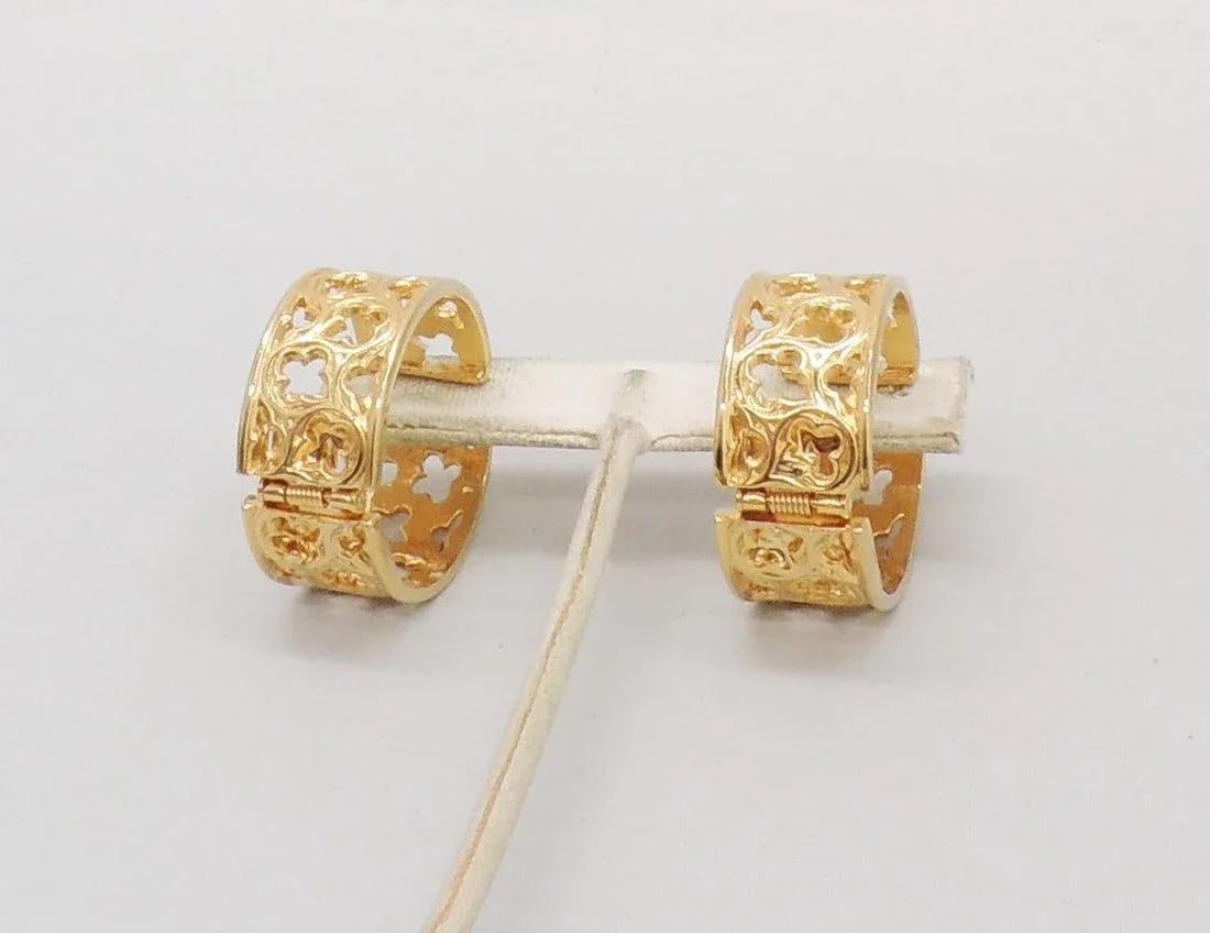 1972 Vintage Signed Napier Gothic Cut Out Hoop Clip Earrings- 2 Pieces - 3