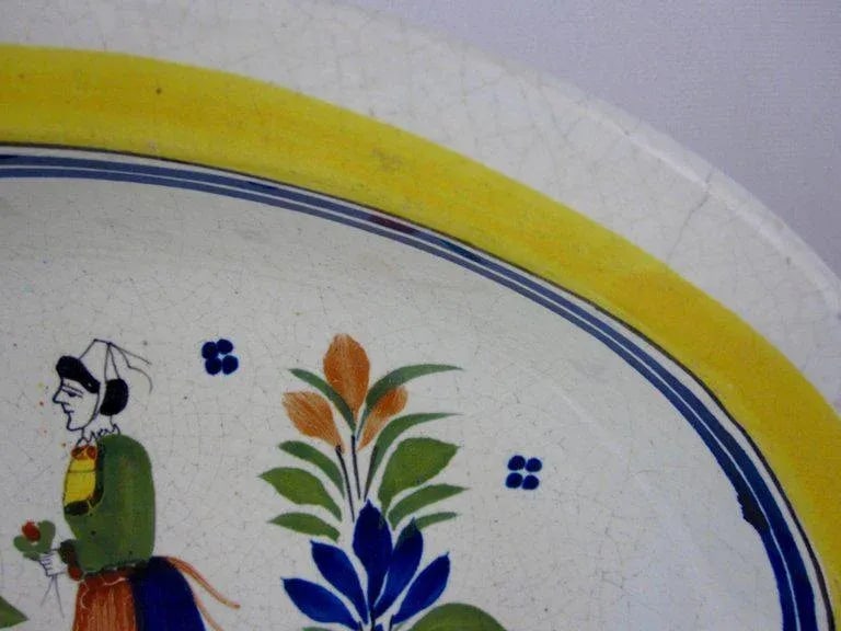 HenRiot Quimper Oval Faience Bowl, Femme de la Campagne Breton - 4