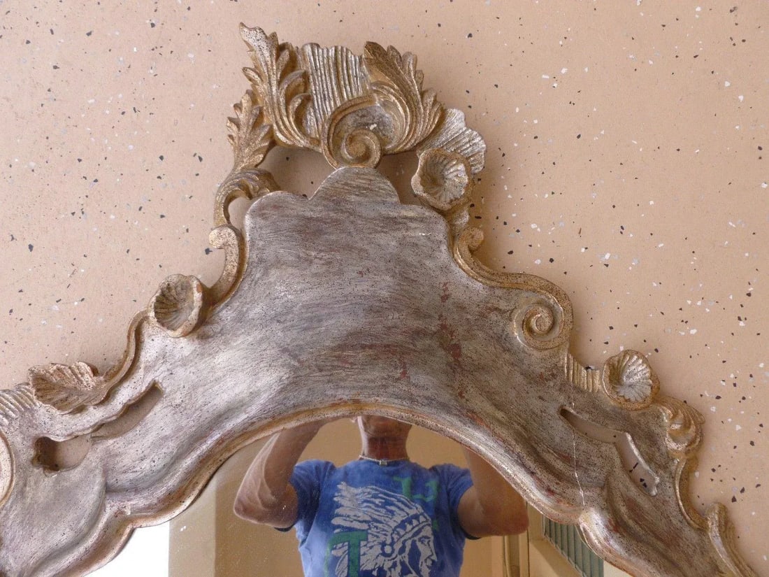Mid-Century Italian Palazzo Silver Leaf Cartouche Mirror - 3