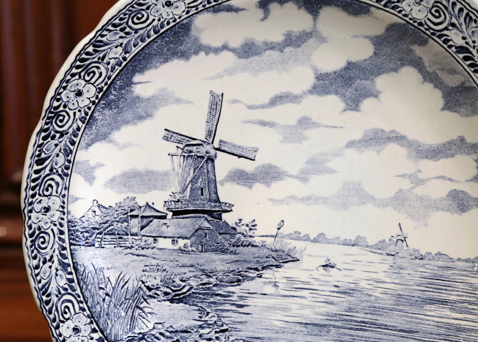 Mid-Century Dutch Hand-Painted Bosh Delft Platter With Pastoral Scene - 3
