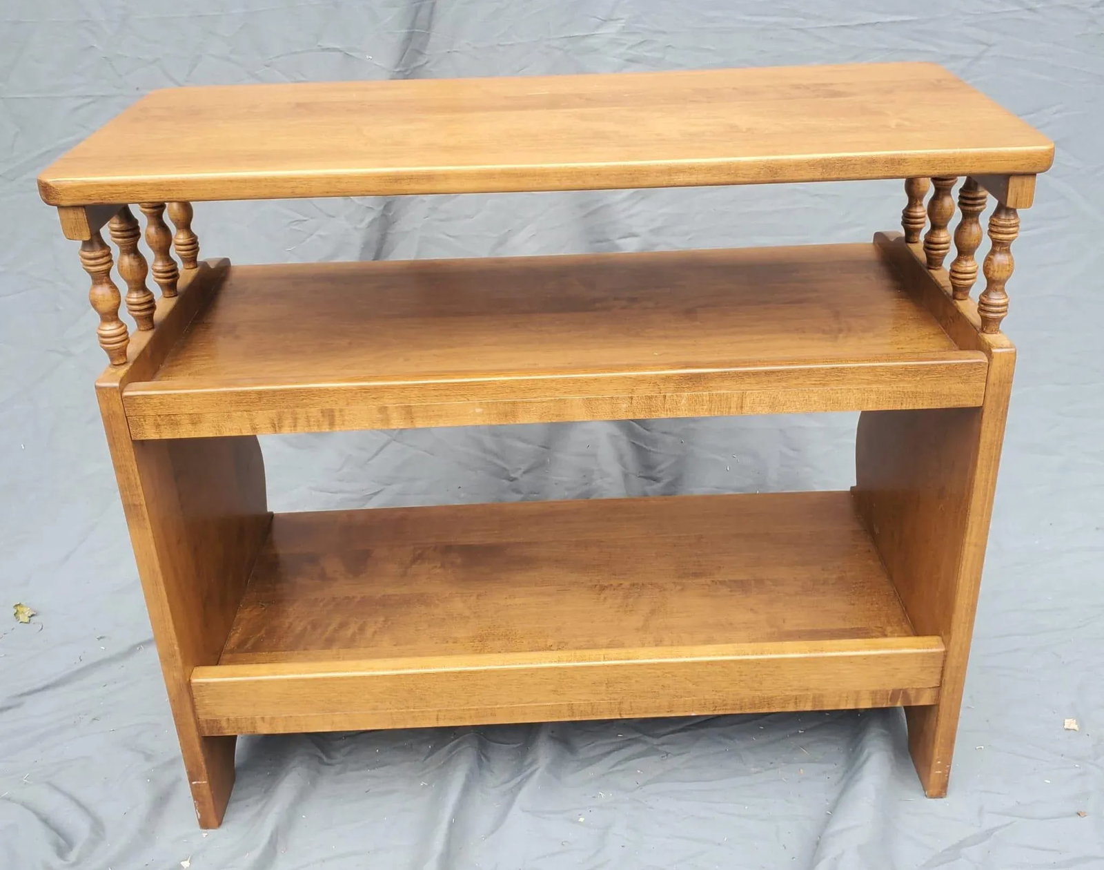 Ethan Allen Mid 20th Century Heirloom Nutmeg Etagere / Bookcase - 3