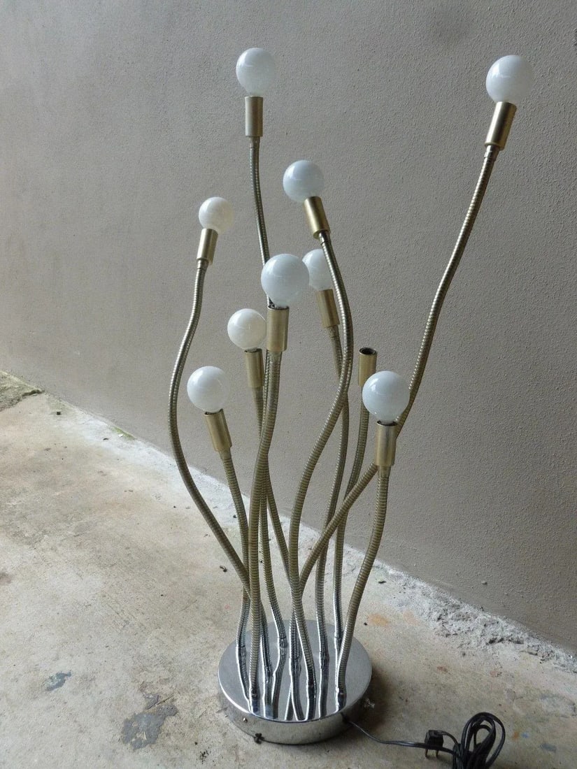 1970s Modern Space Age Chrome Octopus 10 Tentacles Lamp - 2