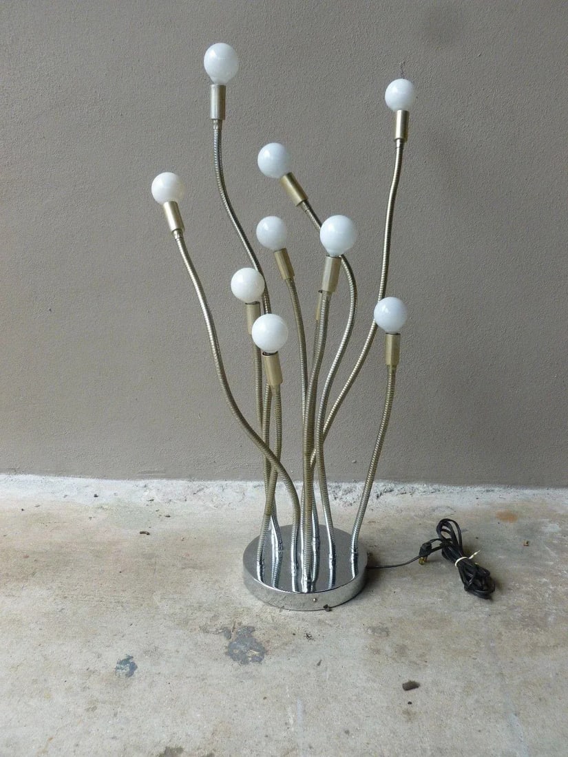 1970s Modern Space Age Chrome Octopus 10 Tentacles Lamp - 5