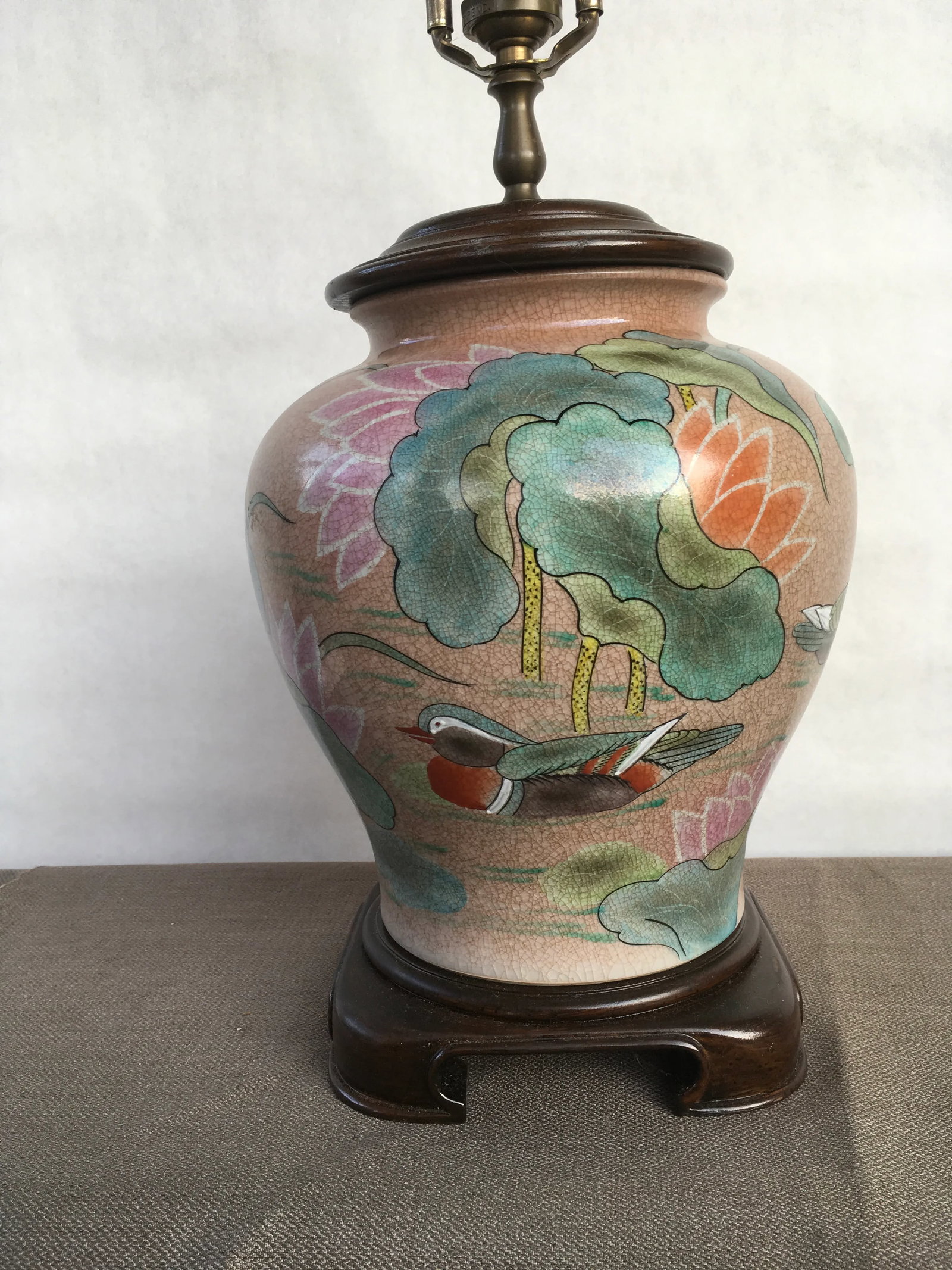 Late 20th Century Vintage Wildwood Table Lamp - 4