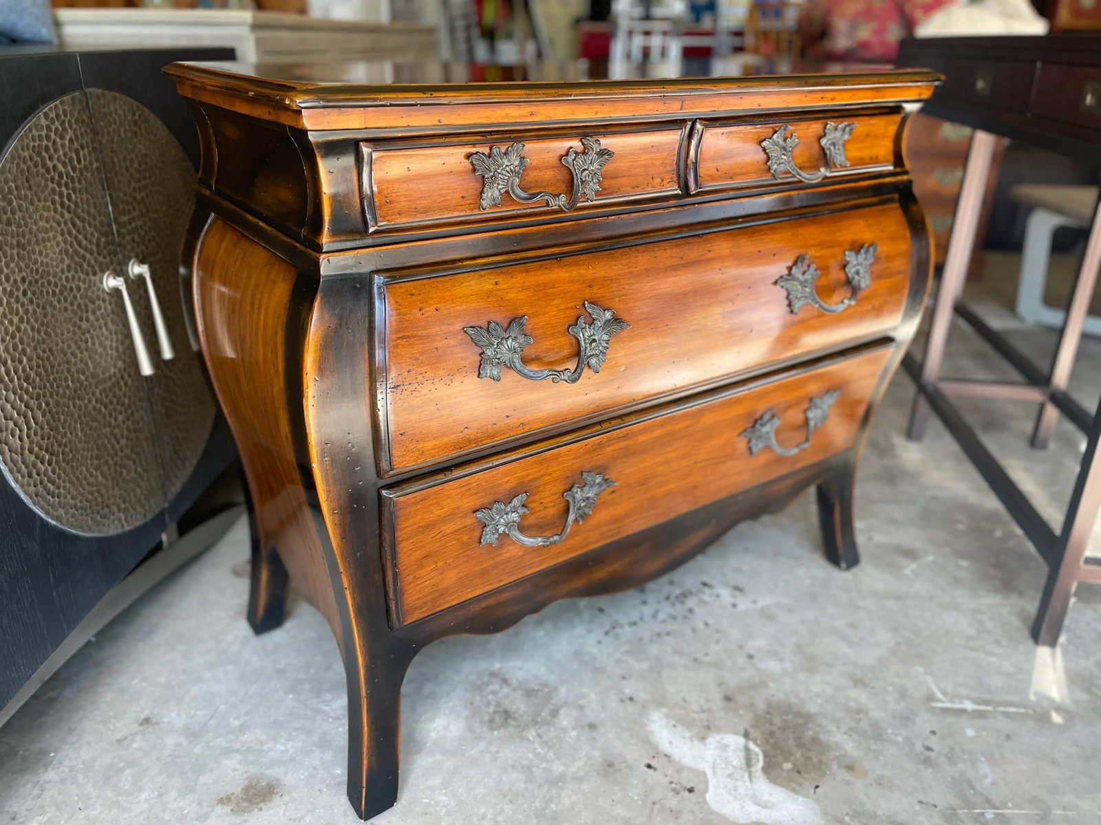 Theodore Alexander Chateau Du Vallois French Provincial Louis XV Bombay Chest Commode - 3