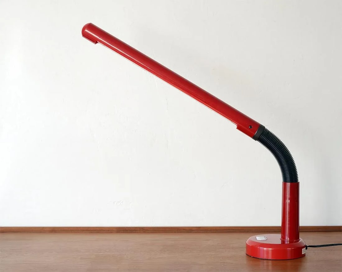 Late 20th Century Vintage Modern Red Plastic Gooseneck Fluorescent Desk Lamp - 7