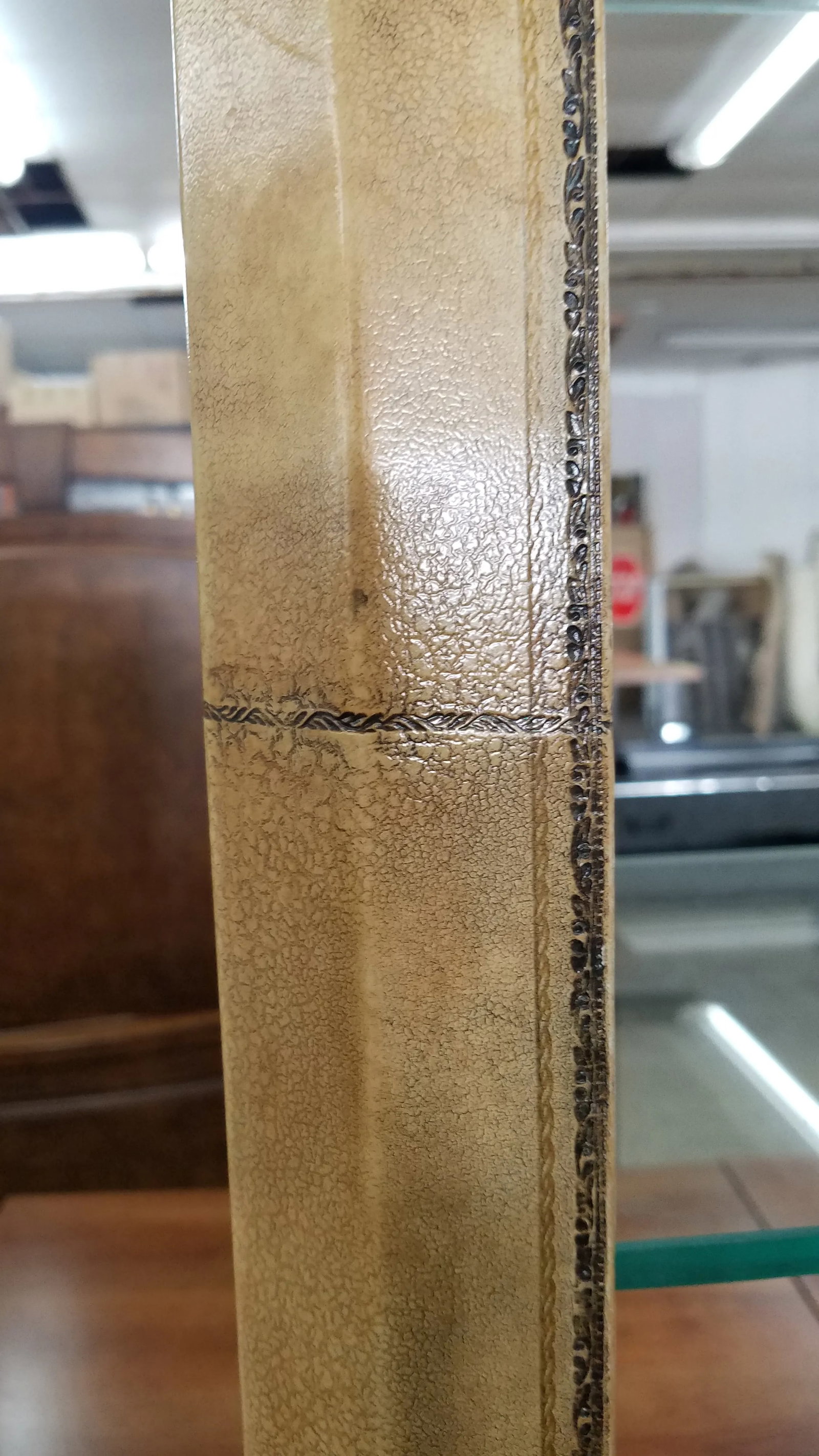 1980s Traditional Maitland Smith Leather Clad Etagere - 10
