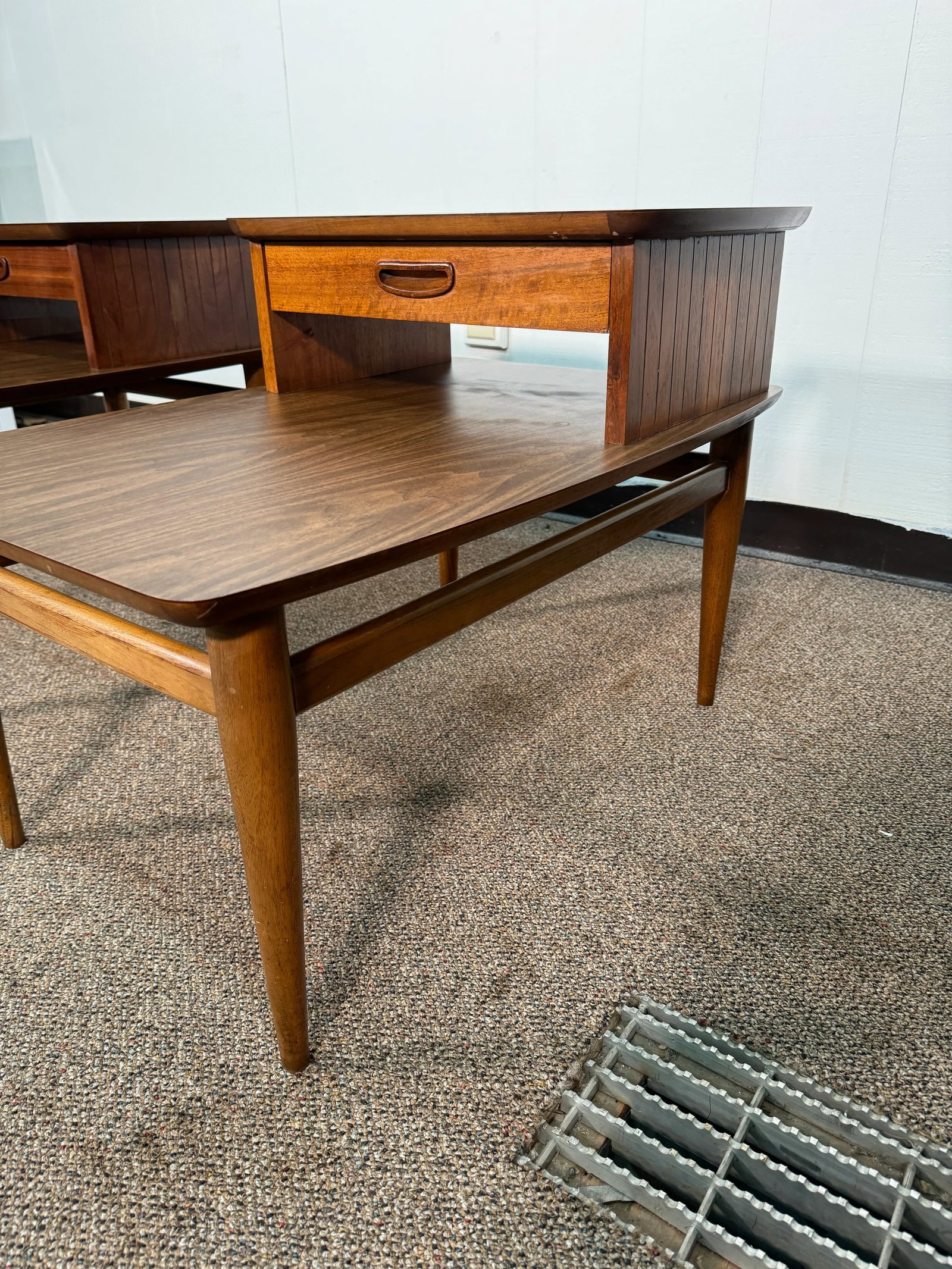 Lane 2 Tier End Tables - a Pair - 5