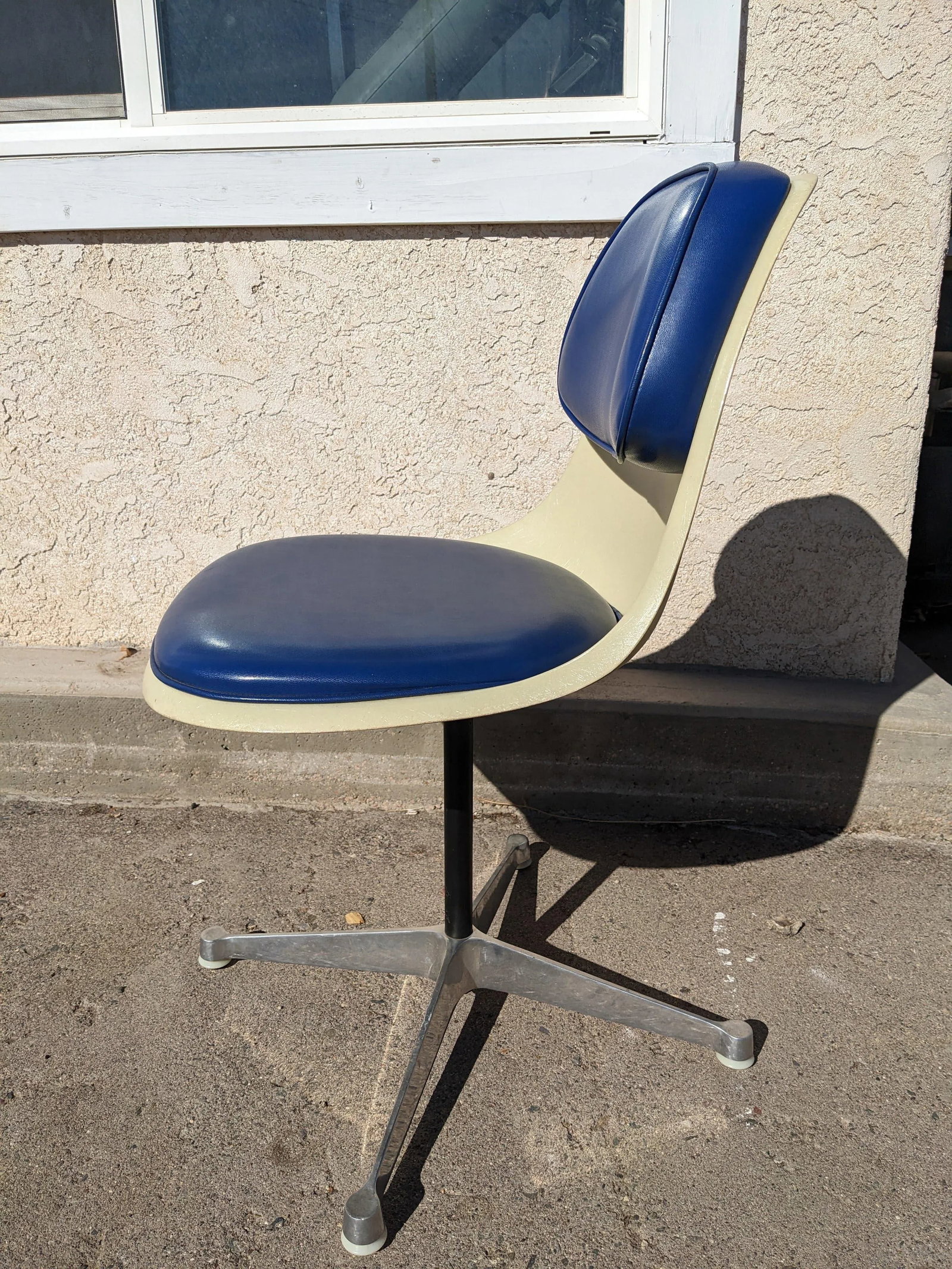 1950s Vintage Eames Psc-4 Secretarial Chair - 2